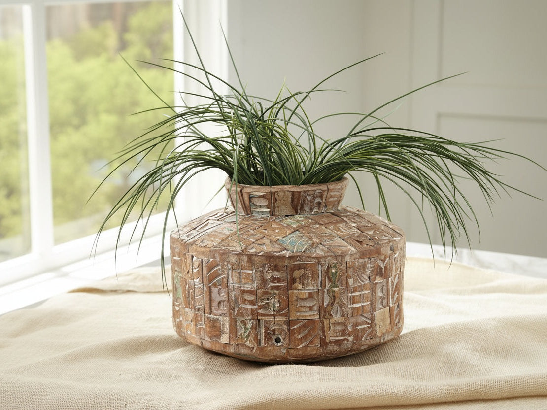Meltland - Vase - Square - Natural / Black