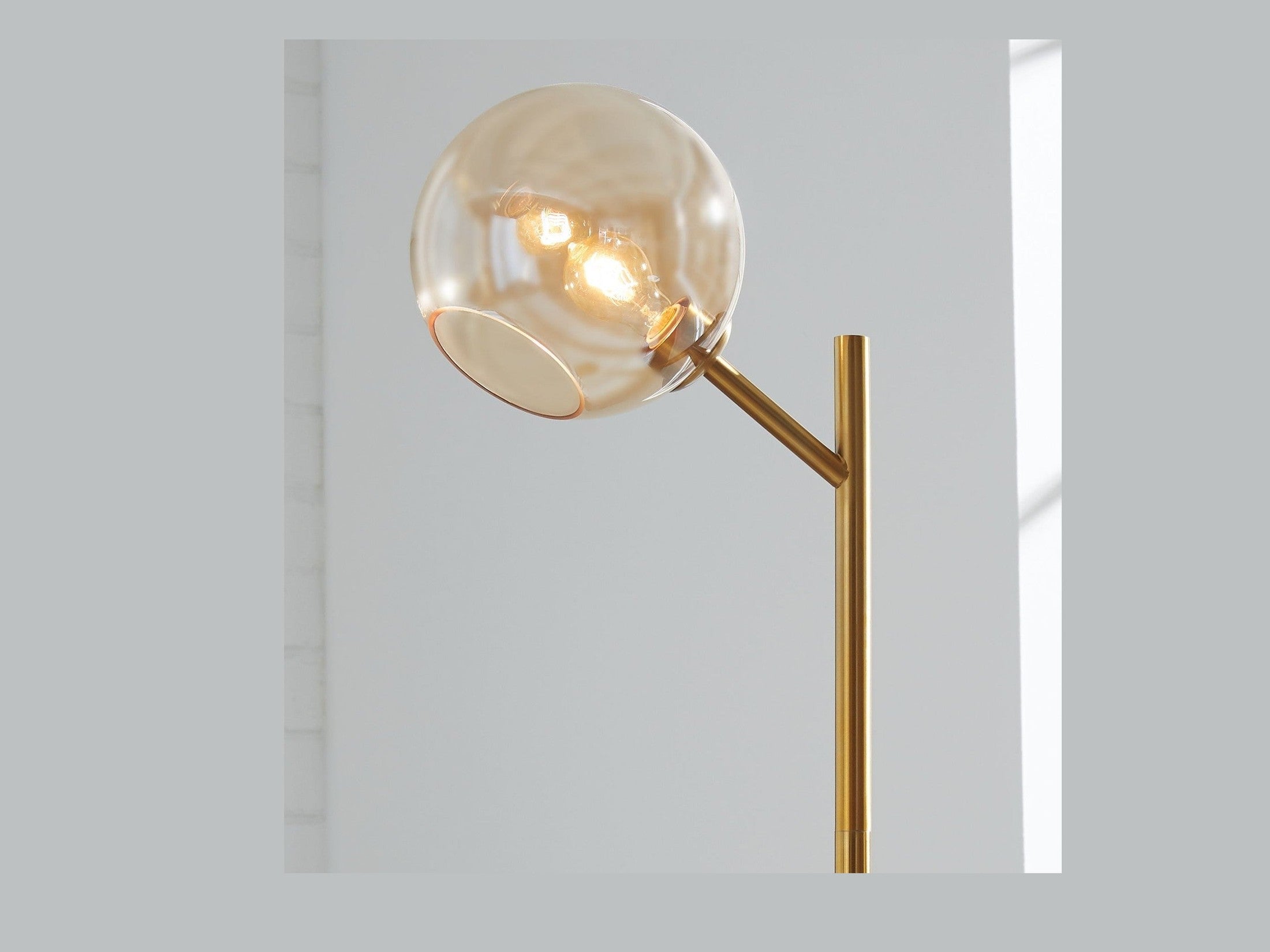 Abanson - Metal Lamp