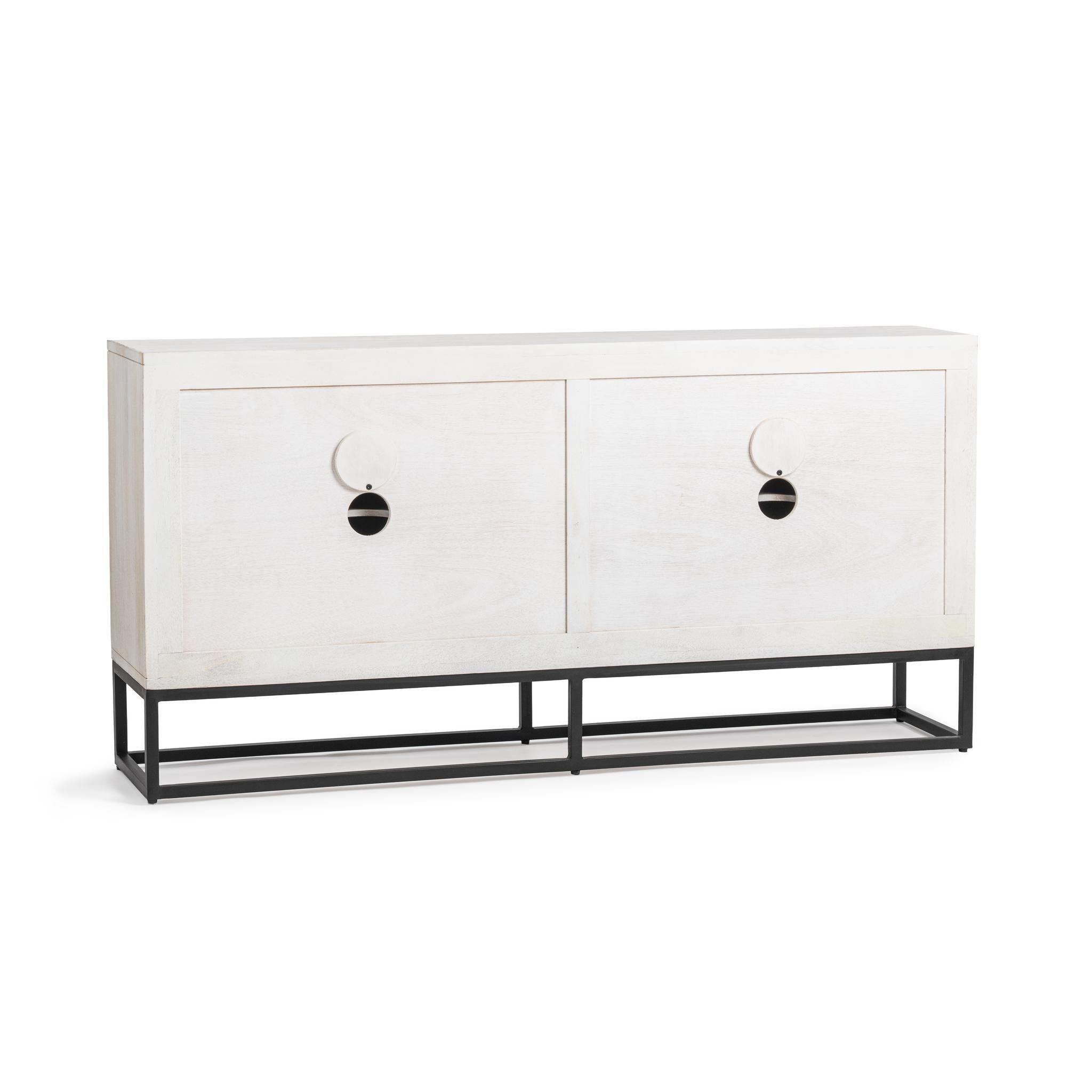 Flint - Sideboard