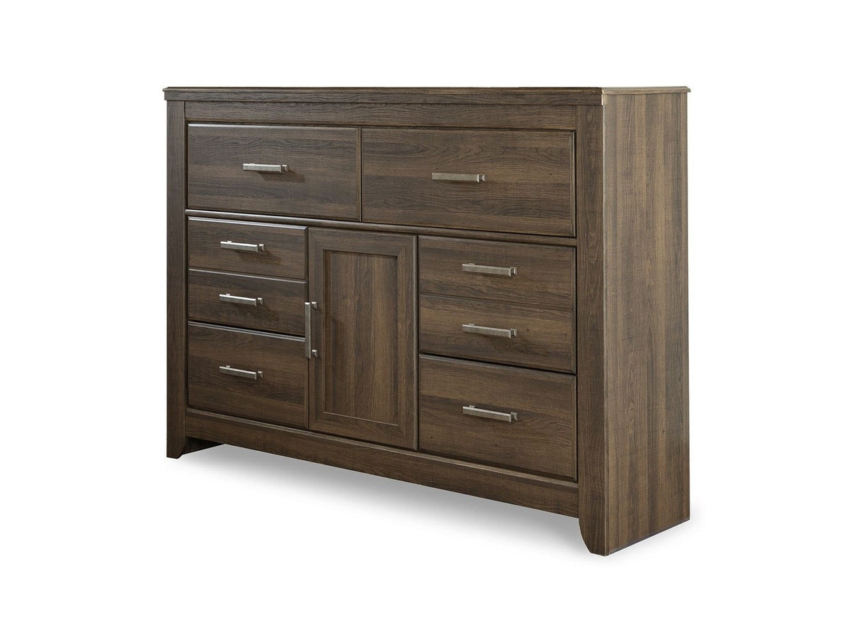 Juararo - Dresser