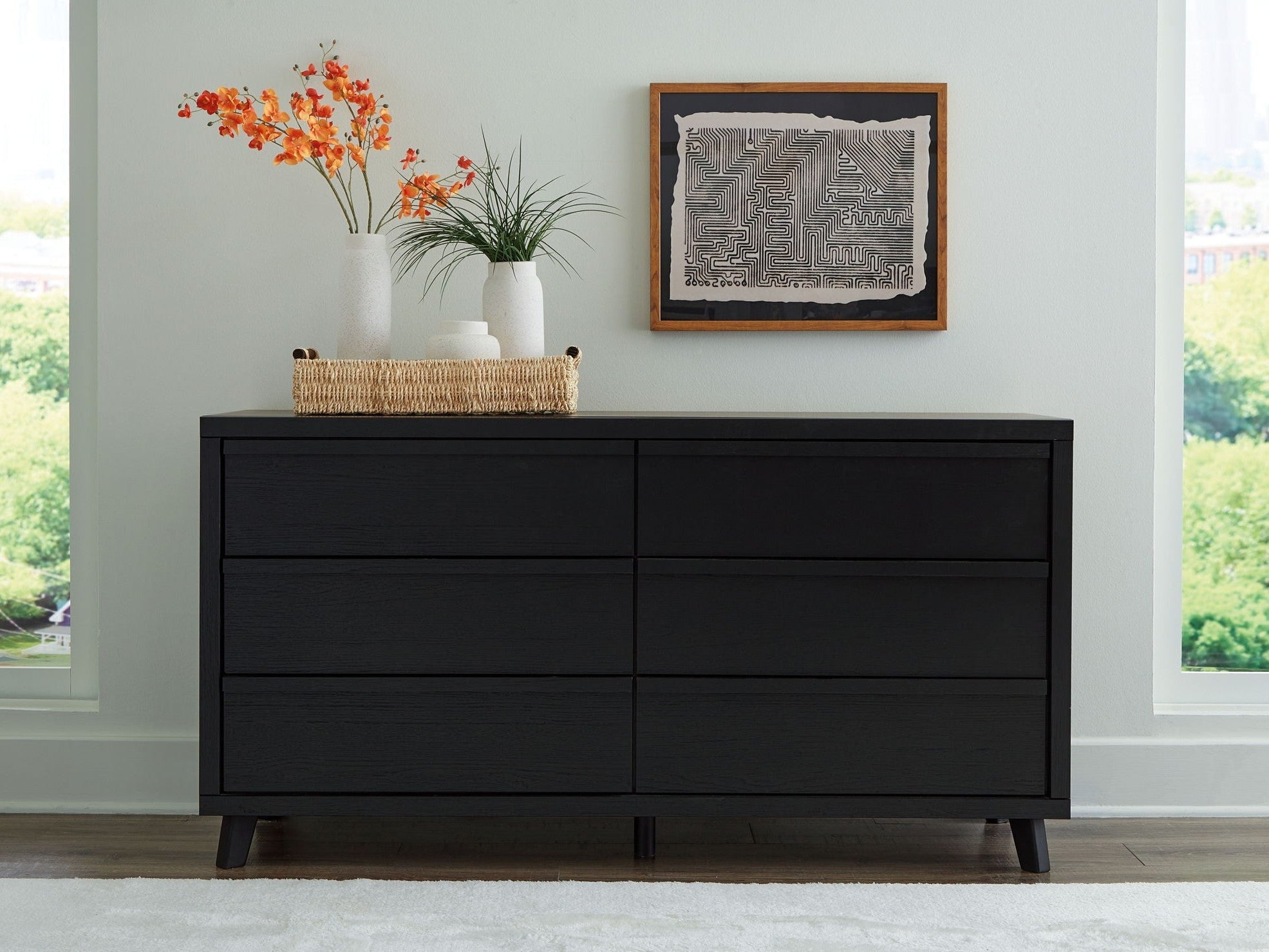 Danziar - Six Drawer Dresser - Black