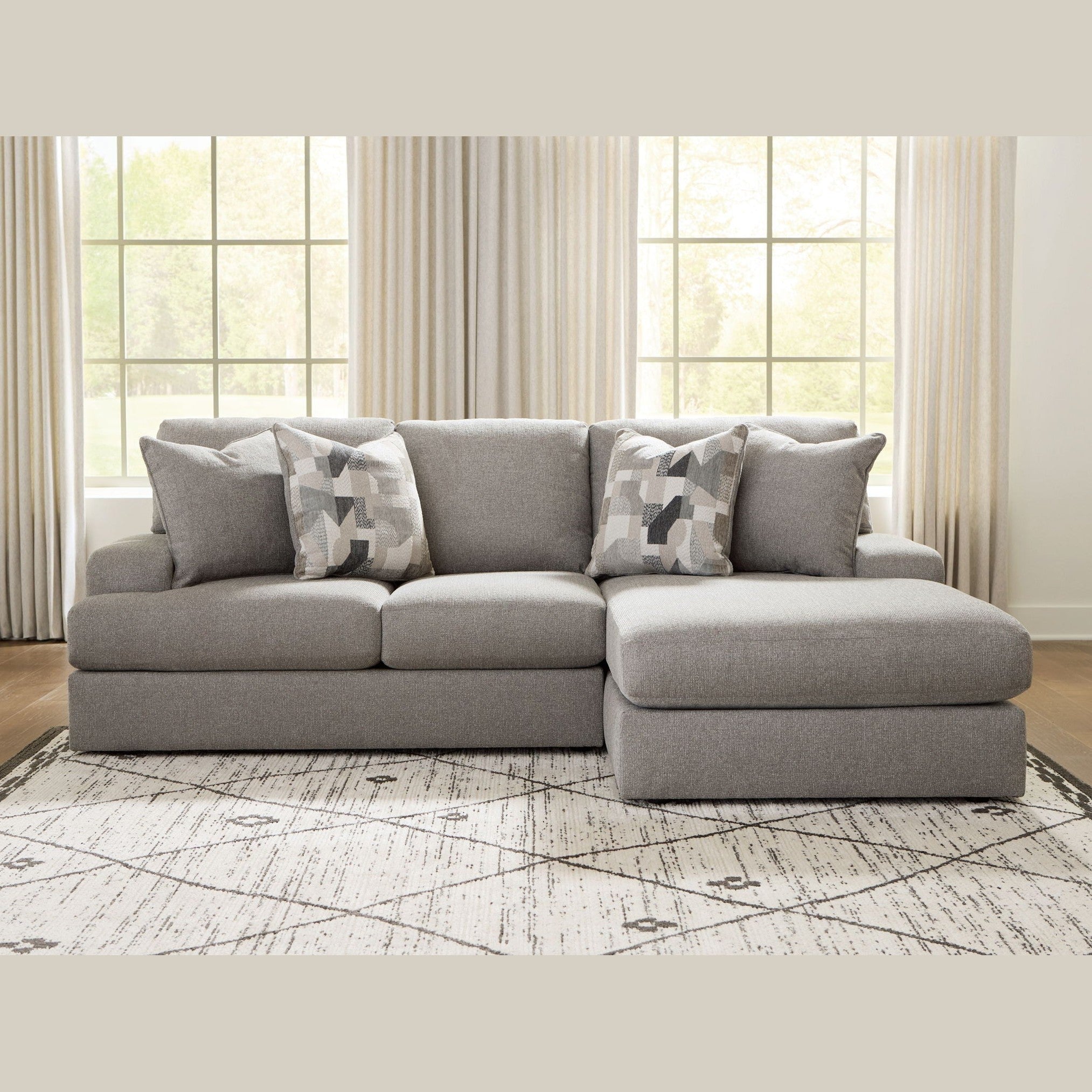 Lindon - Sectional