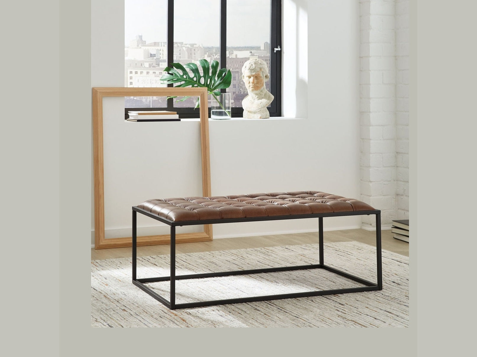 Junsor - Cocktail Ottoman - Brown / Black