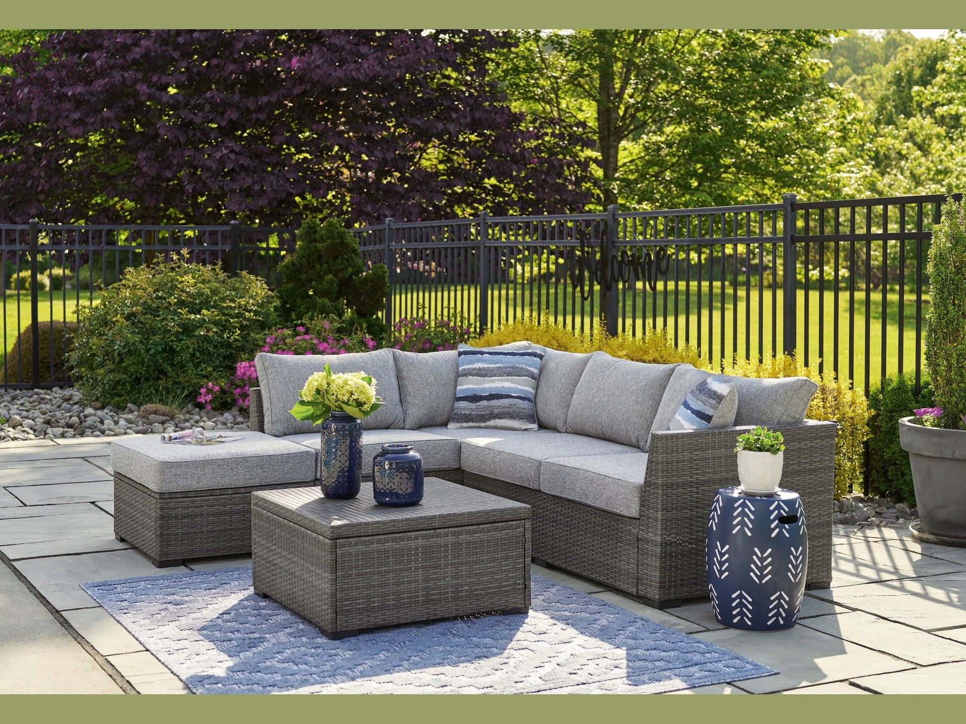 Petal Road - Loveseat Sectional, Ottoman, Table Set (Set of 4) - Gray