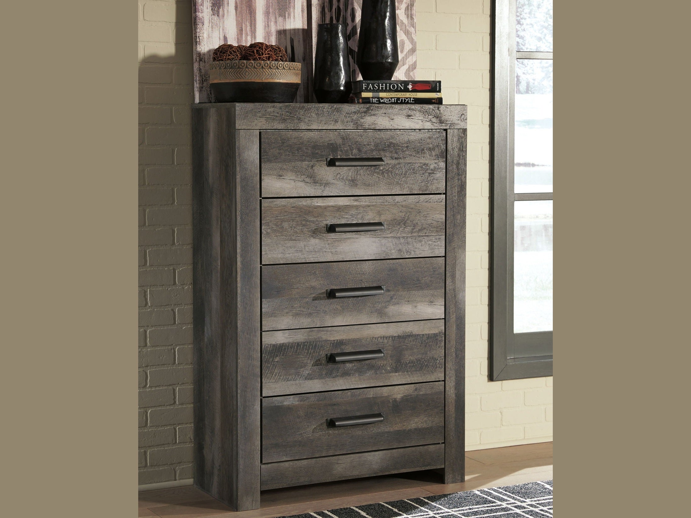 Wynnlow - Five Drawer Chest - Gray