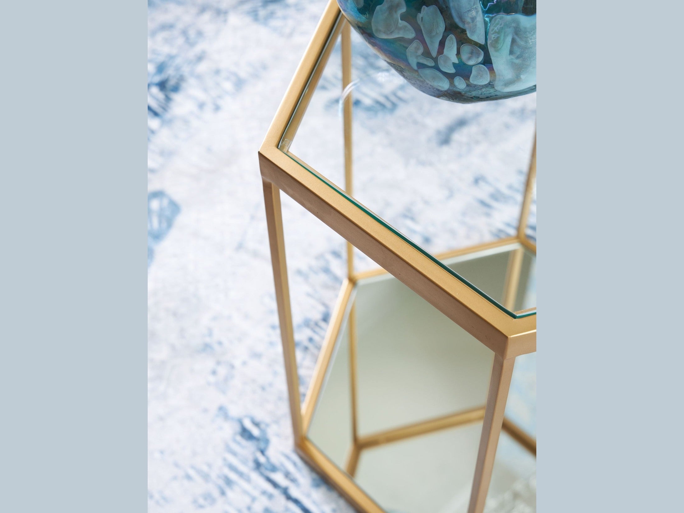 Veerwick - Accent Cocktail Table - Gold Finish