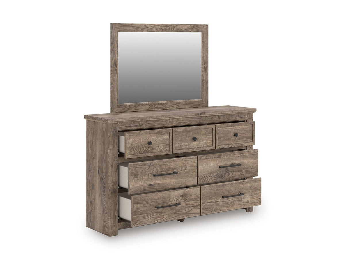Rusticott - Seven Drawer Dresser