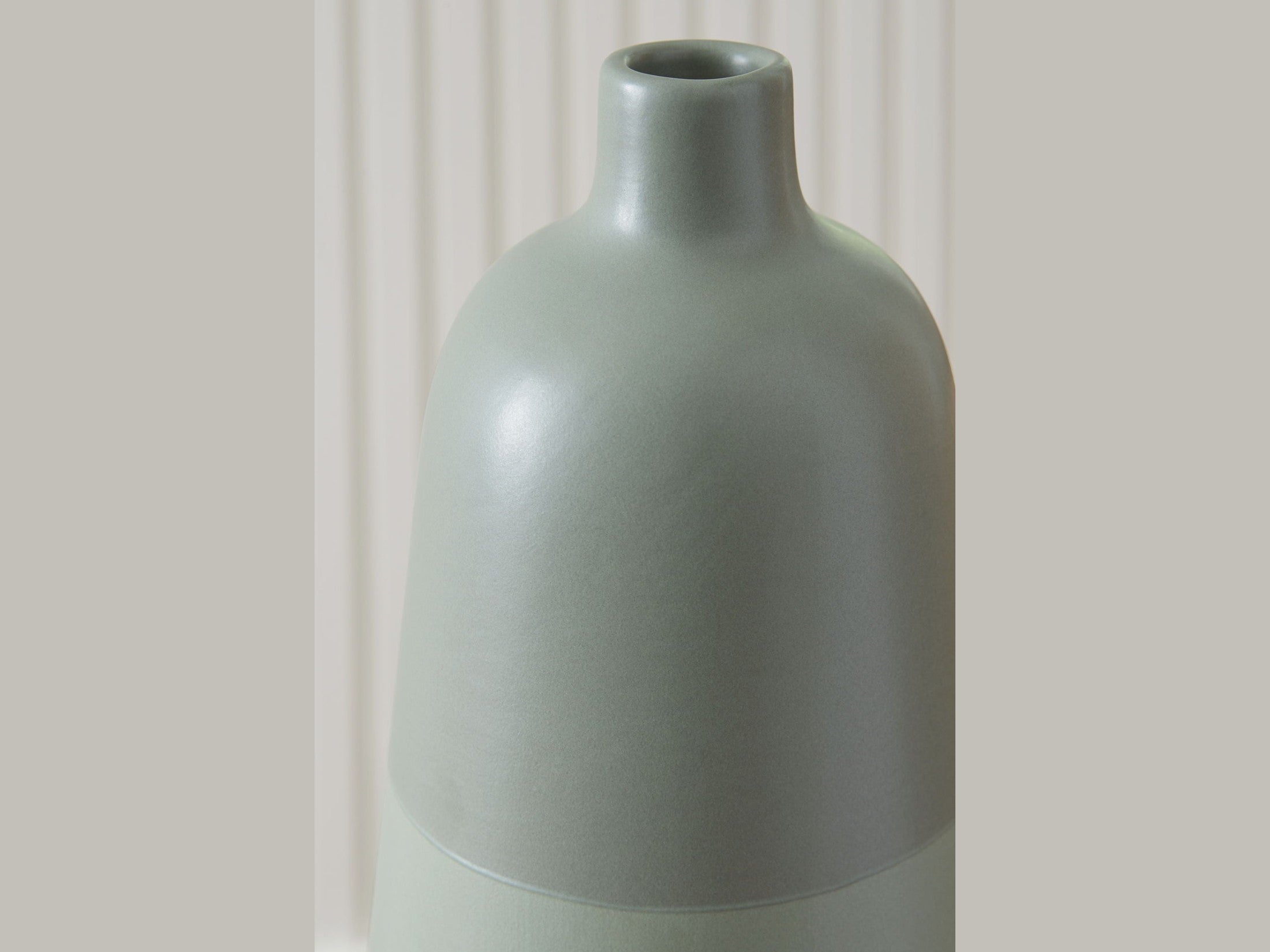 Peerland - Vase