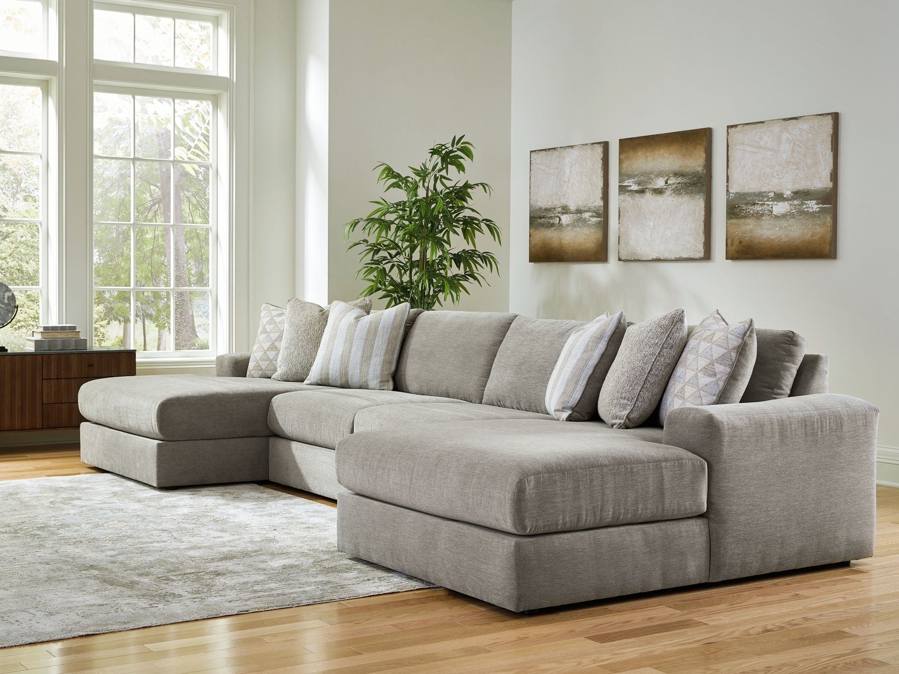 Avaliyah - Living Room Set