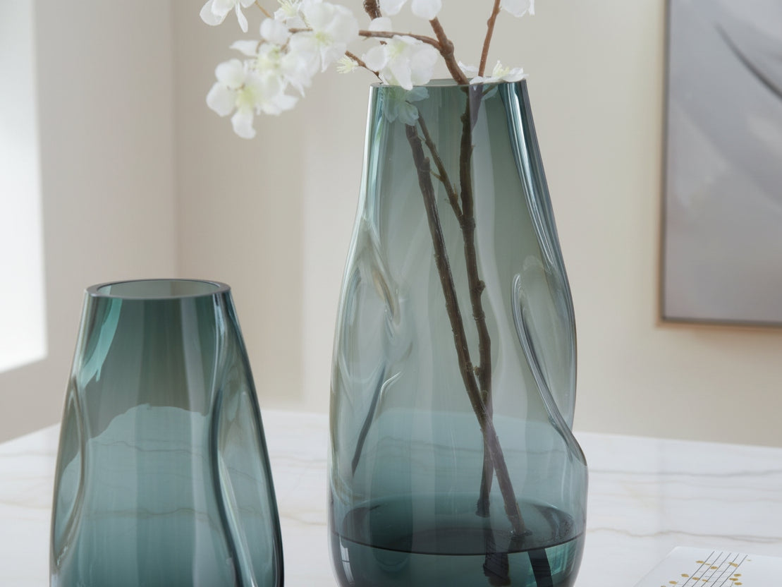 Beamund - Vase - 13"