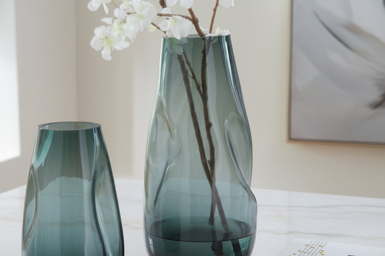 Beamund - Vase - 13"