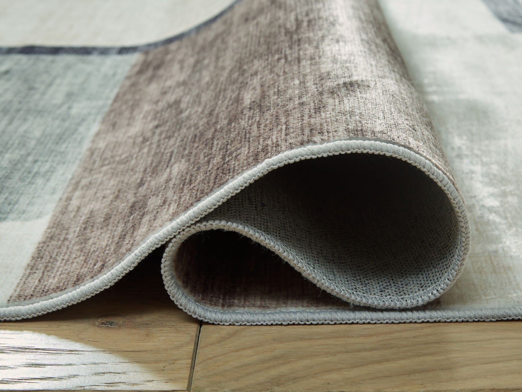 Larkport - Washable Rug