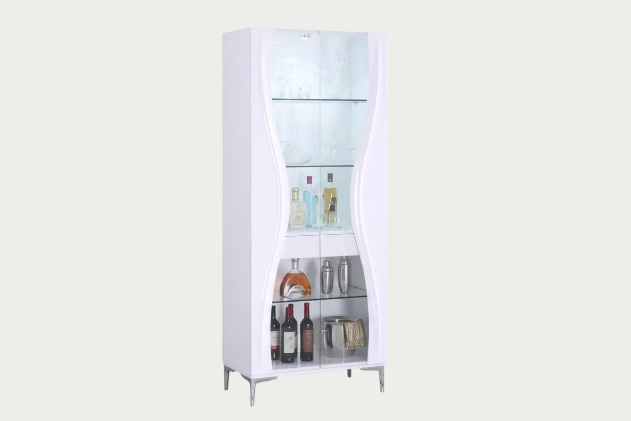 6623 Curio in white glass display cabinet with bottles inside