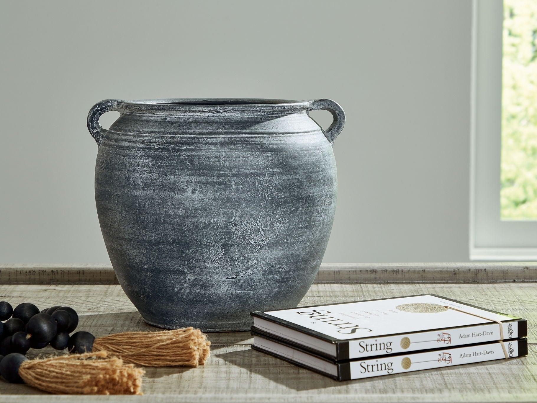 Meadie - 9" Vase