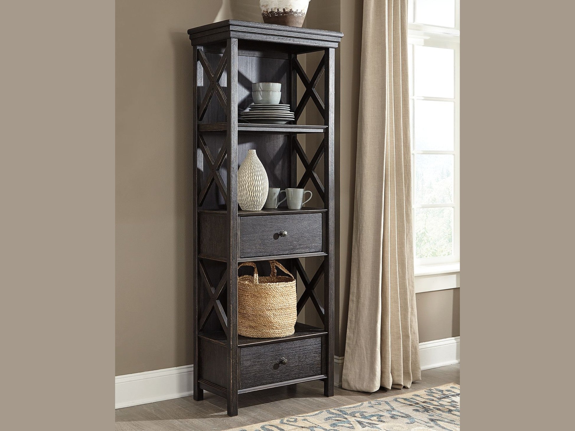 Tyler Creek - Display Cabinet