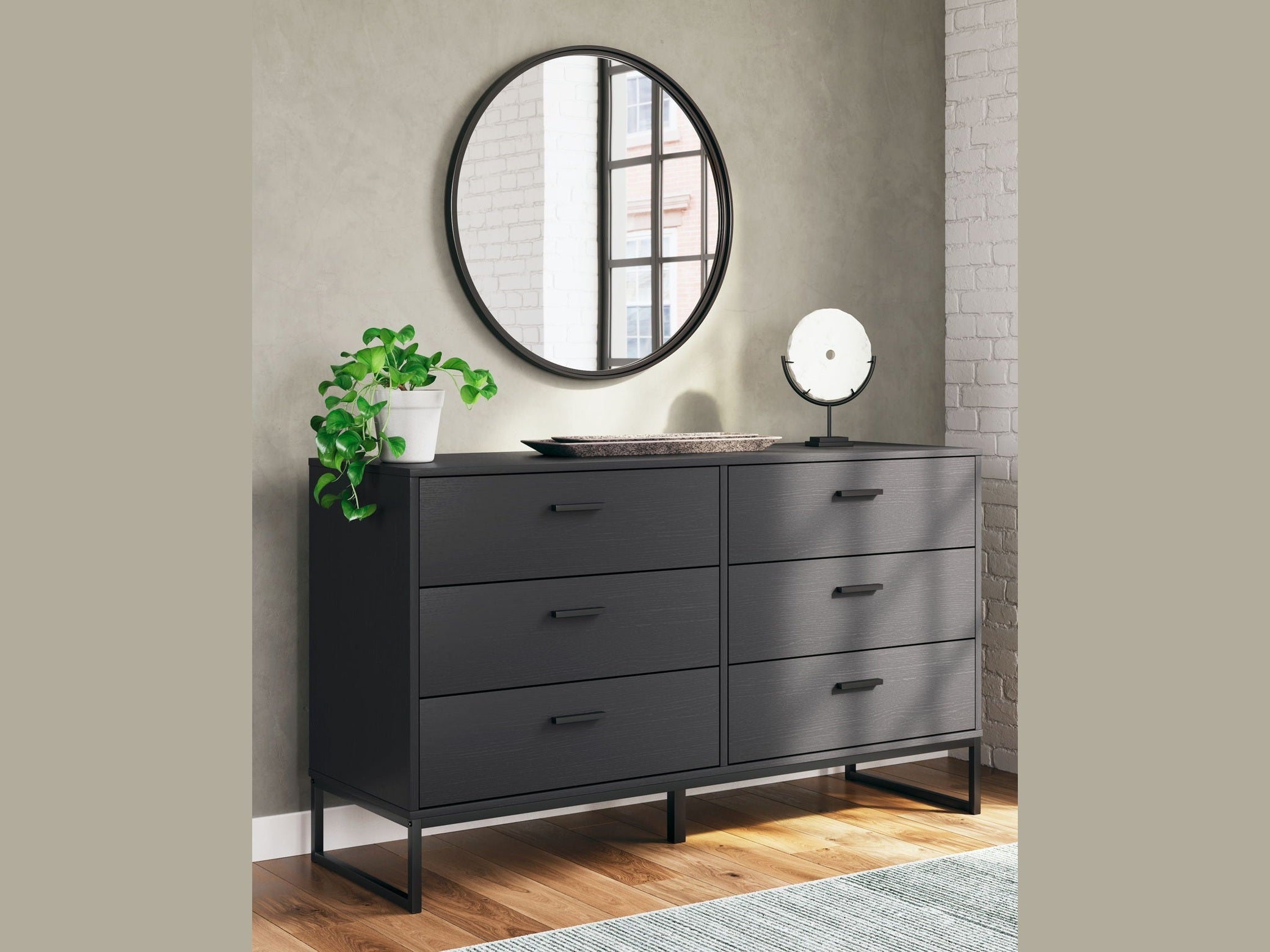 Socalle - Six Drawer Dresser