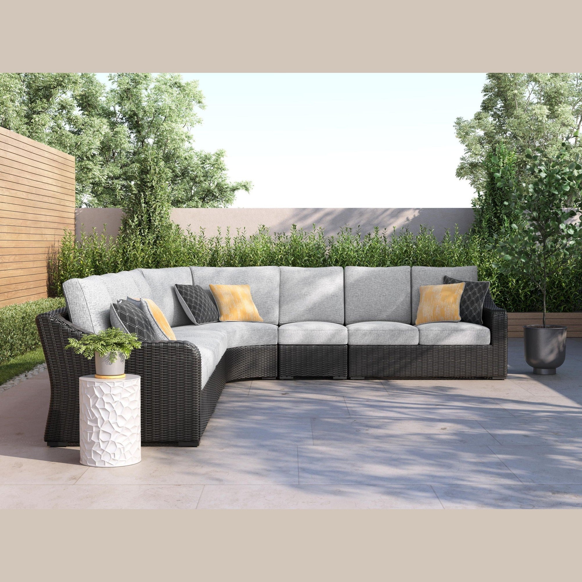 Beachcroft - Outdoor Sectional