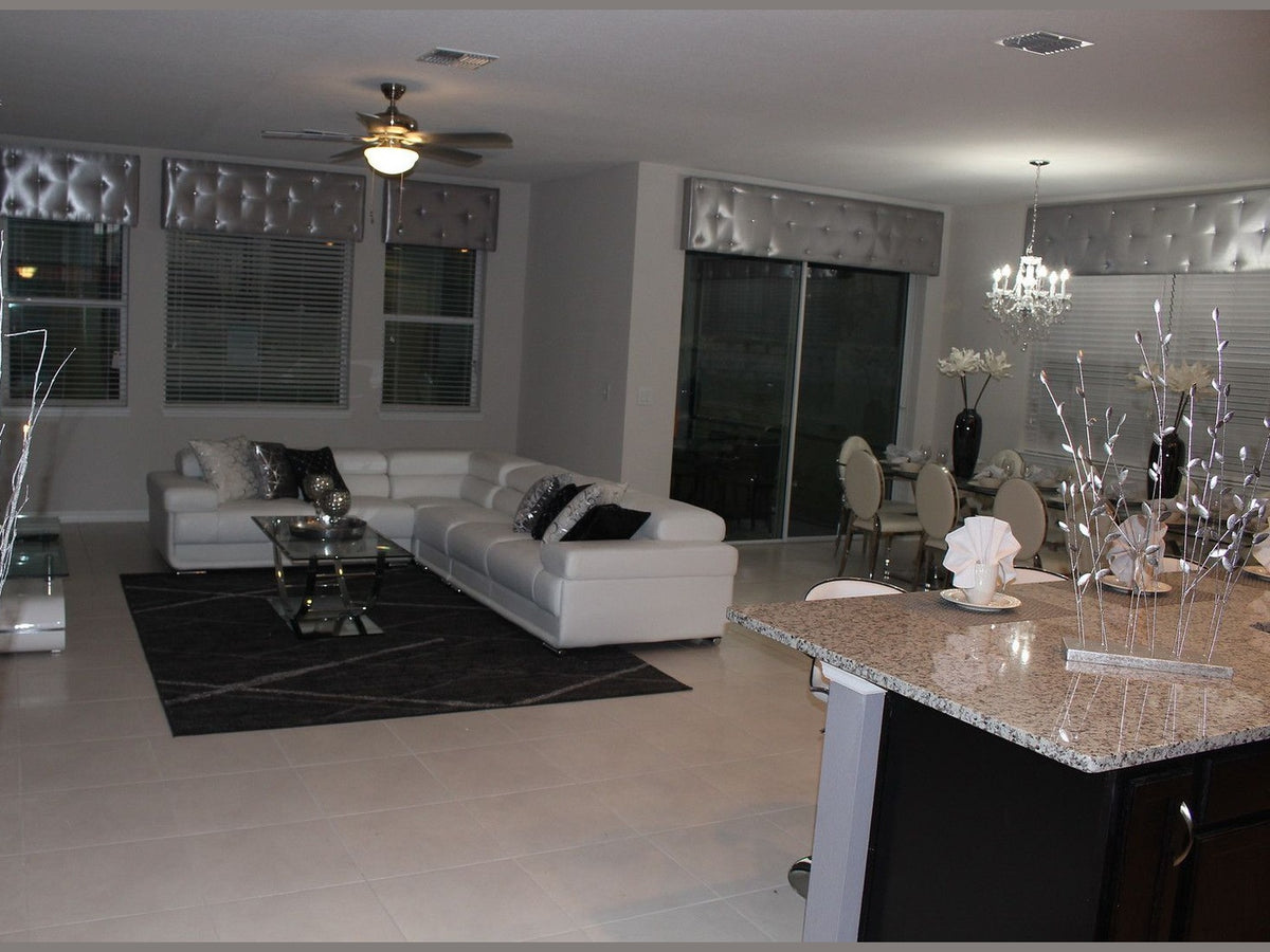 2119 - Sectional