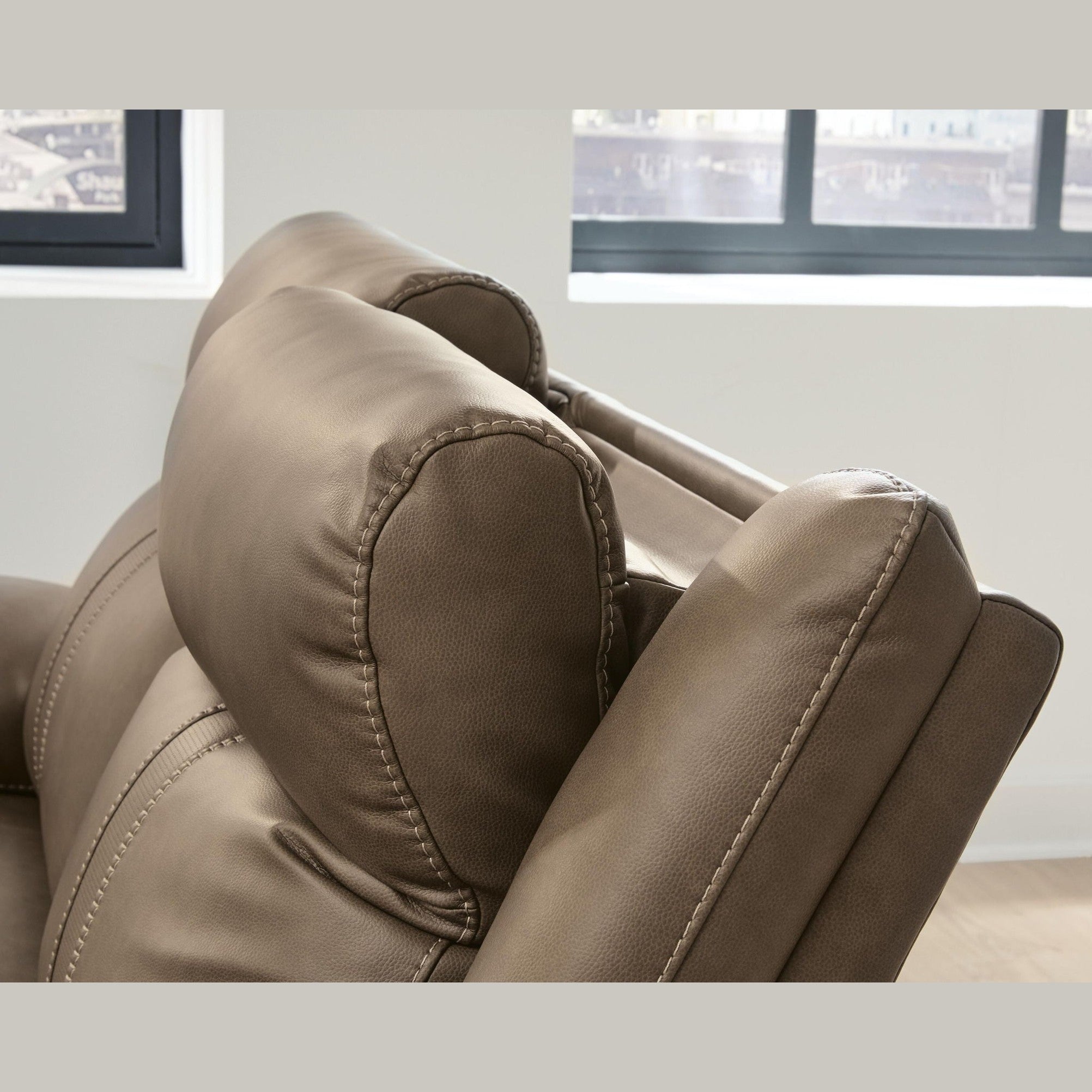 Max-Momentum - Reclining Sectional