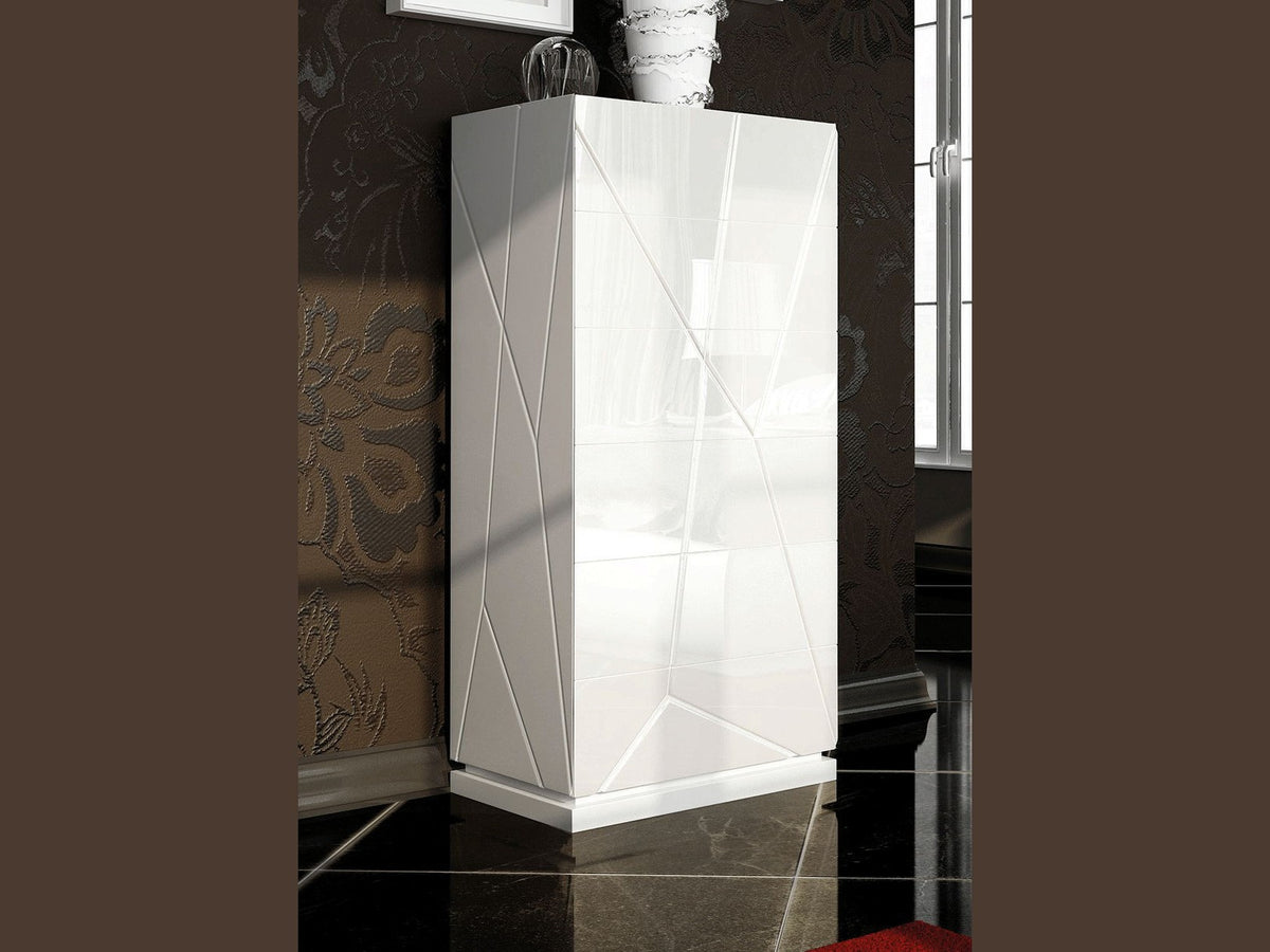 Kiu - Accent Chest - White