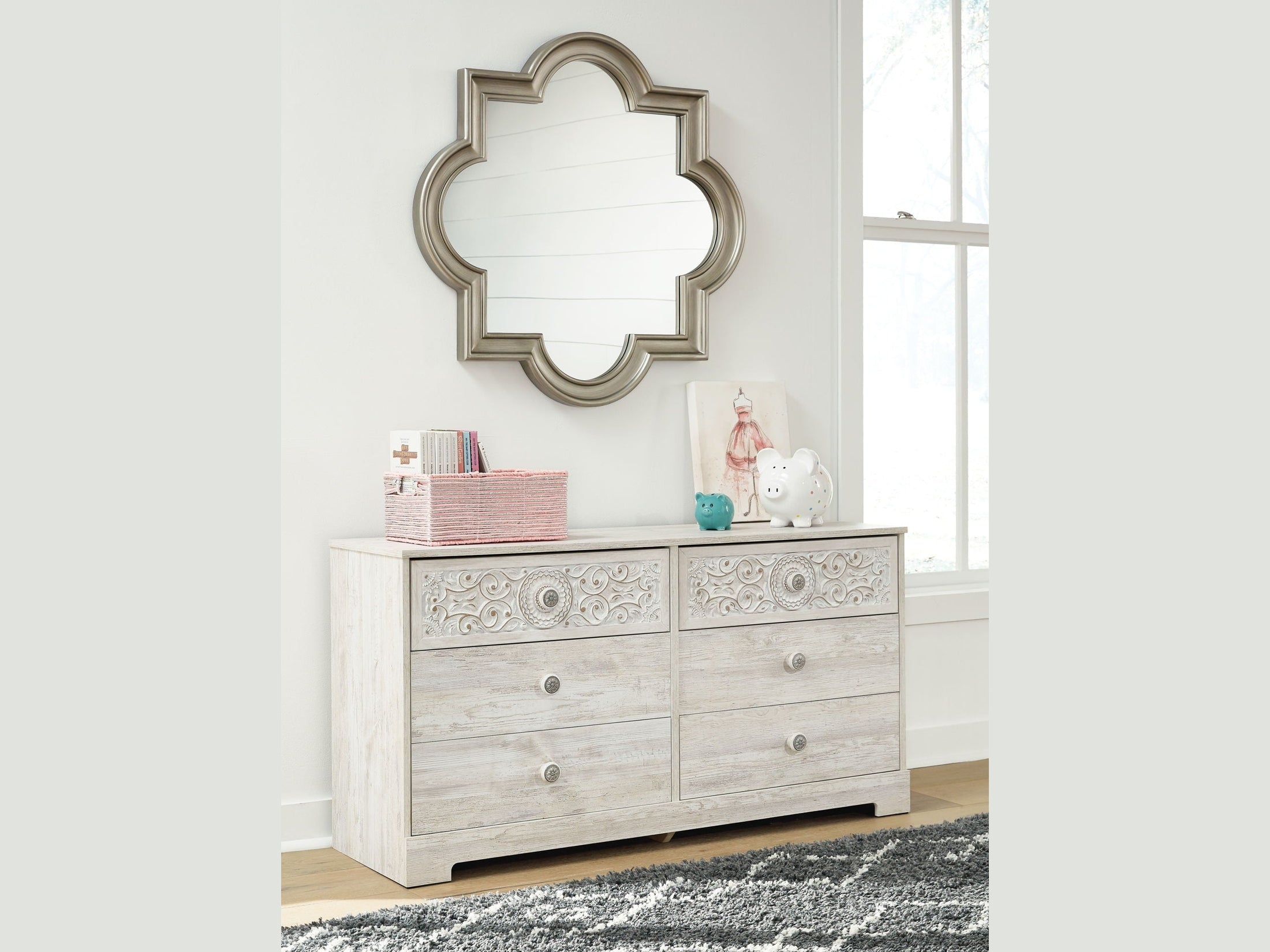 Paxberry - Six Drawer Dresser - Weatherworn - Whitewash