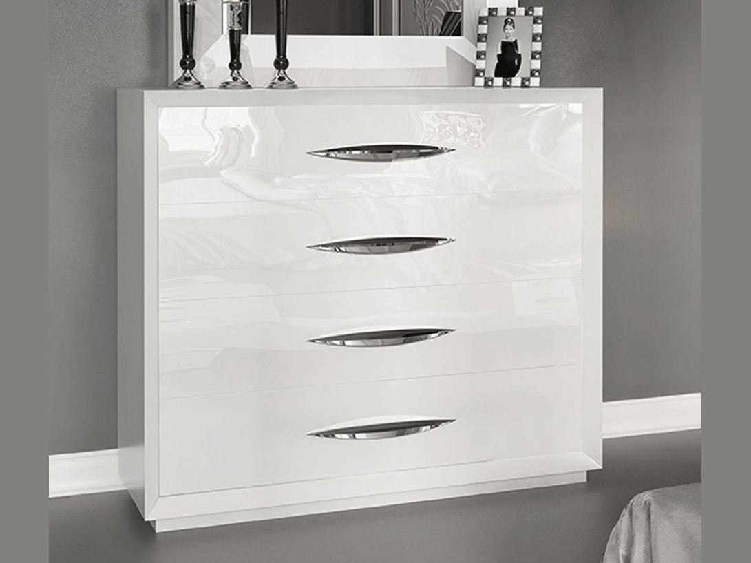 Carmen - Dresser