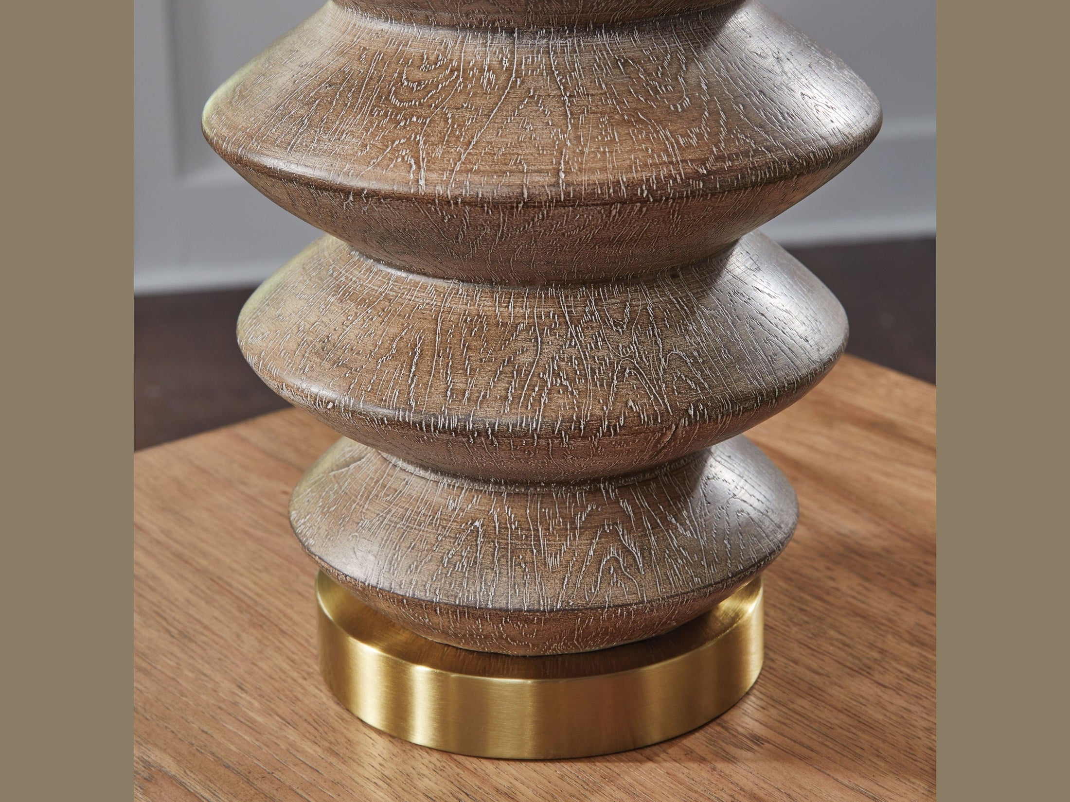 Jyllyard - Poly Table Lamp - Brown / Gold Finish