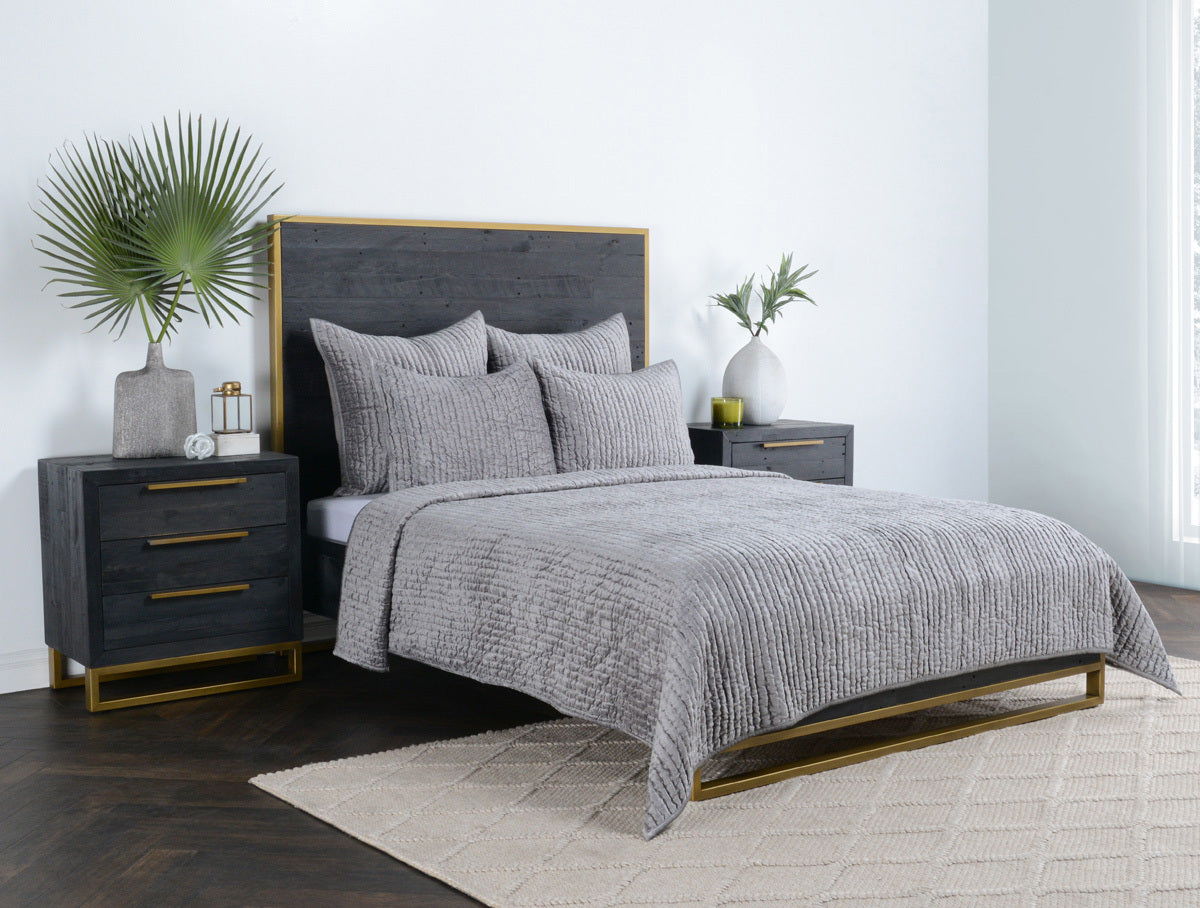 Bari - Velvet Sham