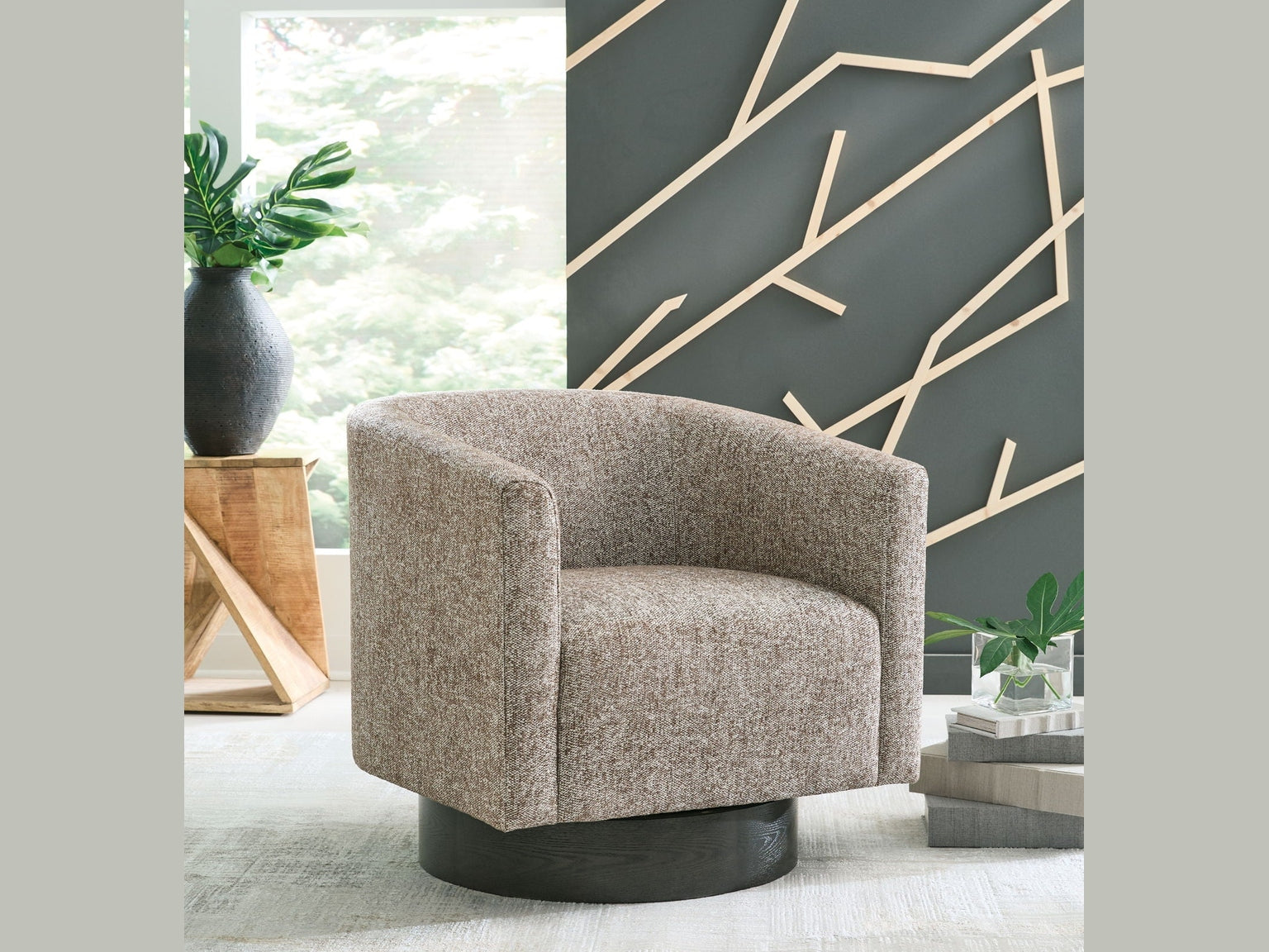 Jorryn - Swivel Accent Chair - Brown