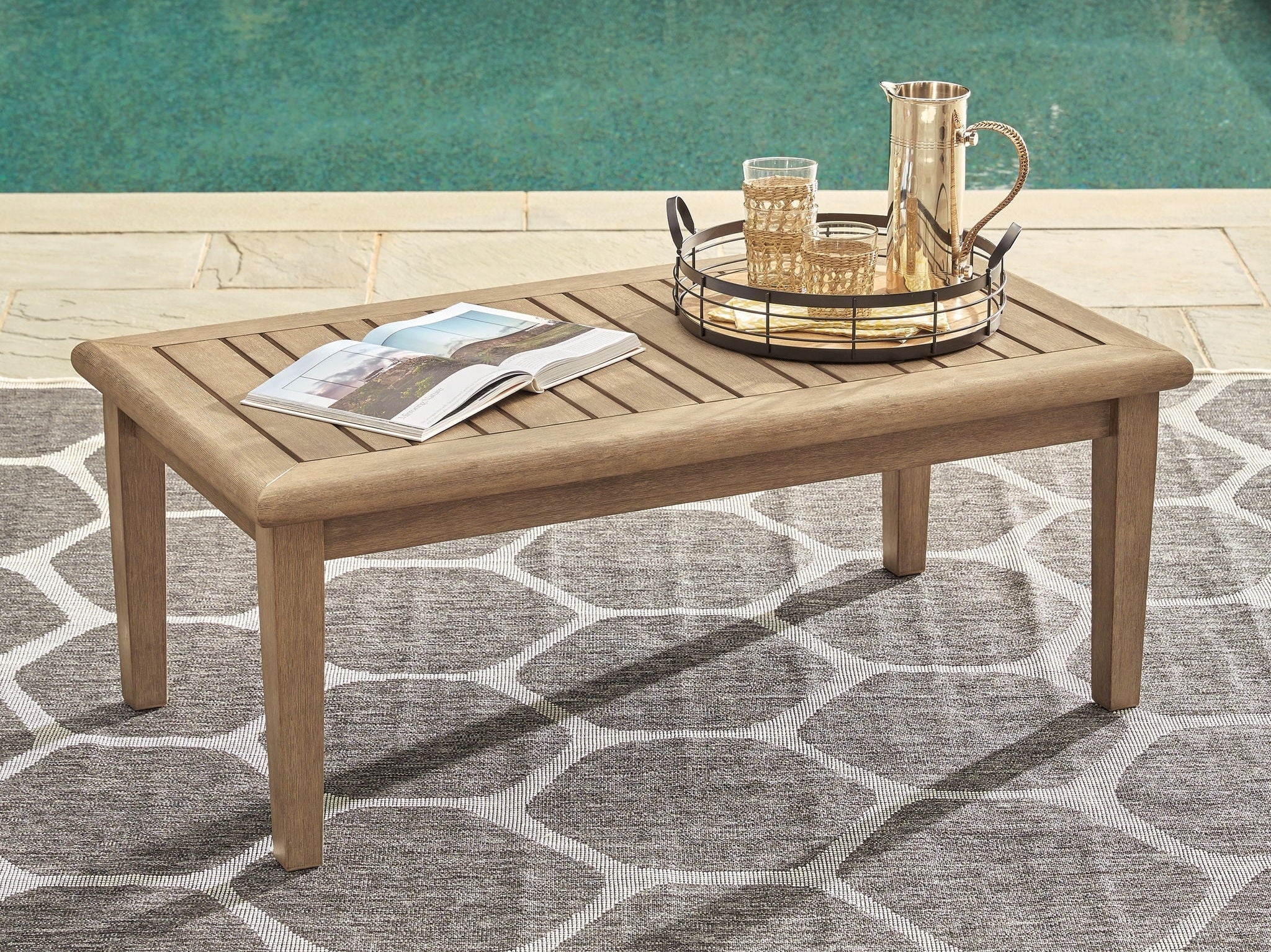 Gerianne - Rectangular Cocktail Table - Brown