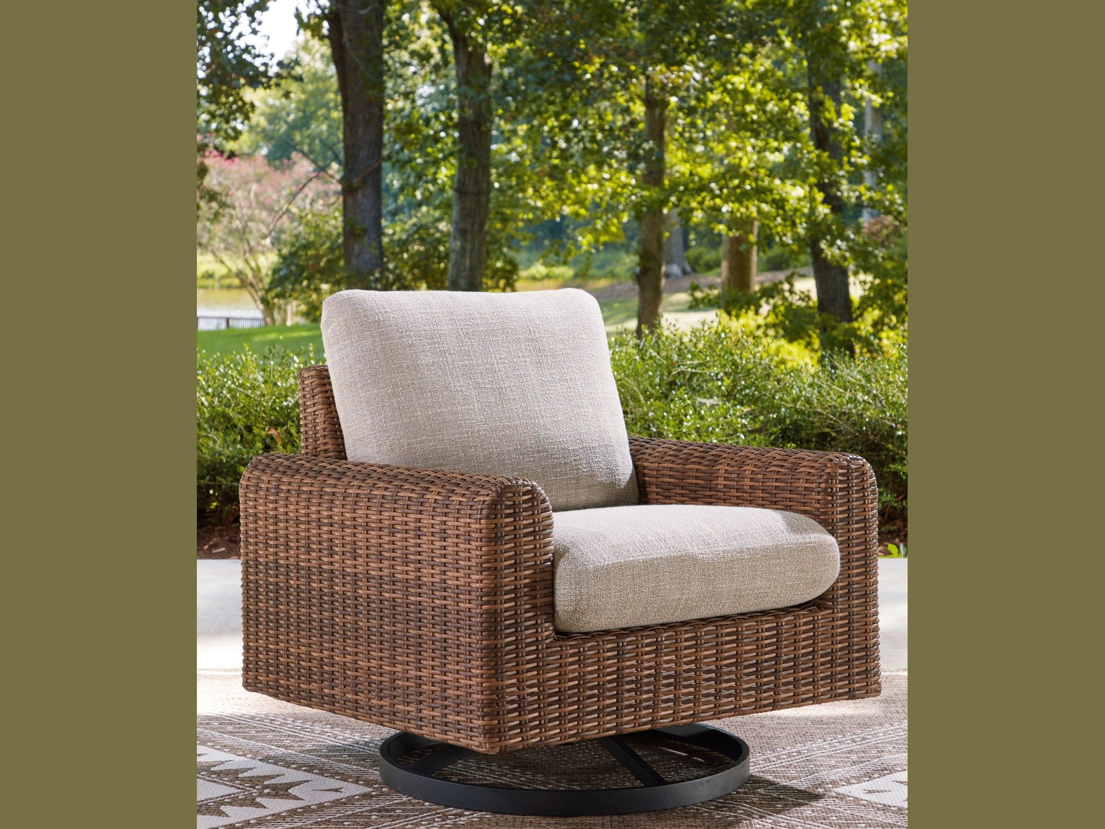 Angel Island - Swivel Lounge With Cushion - Gray / Brown