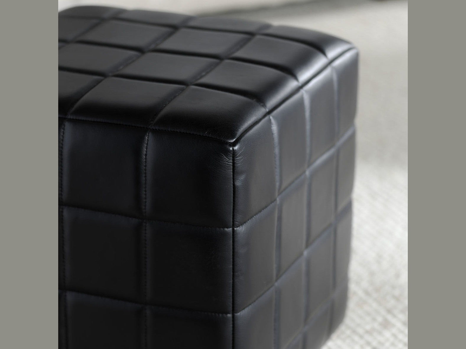 Carlo - Square Ottoman