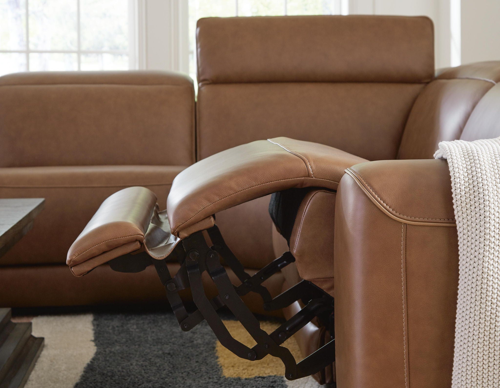 Rally-Up - Reclining Sectional