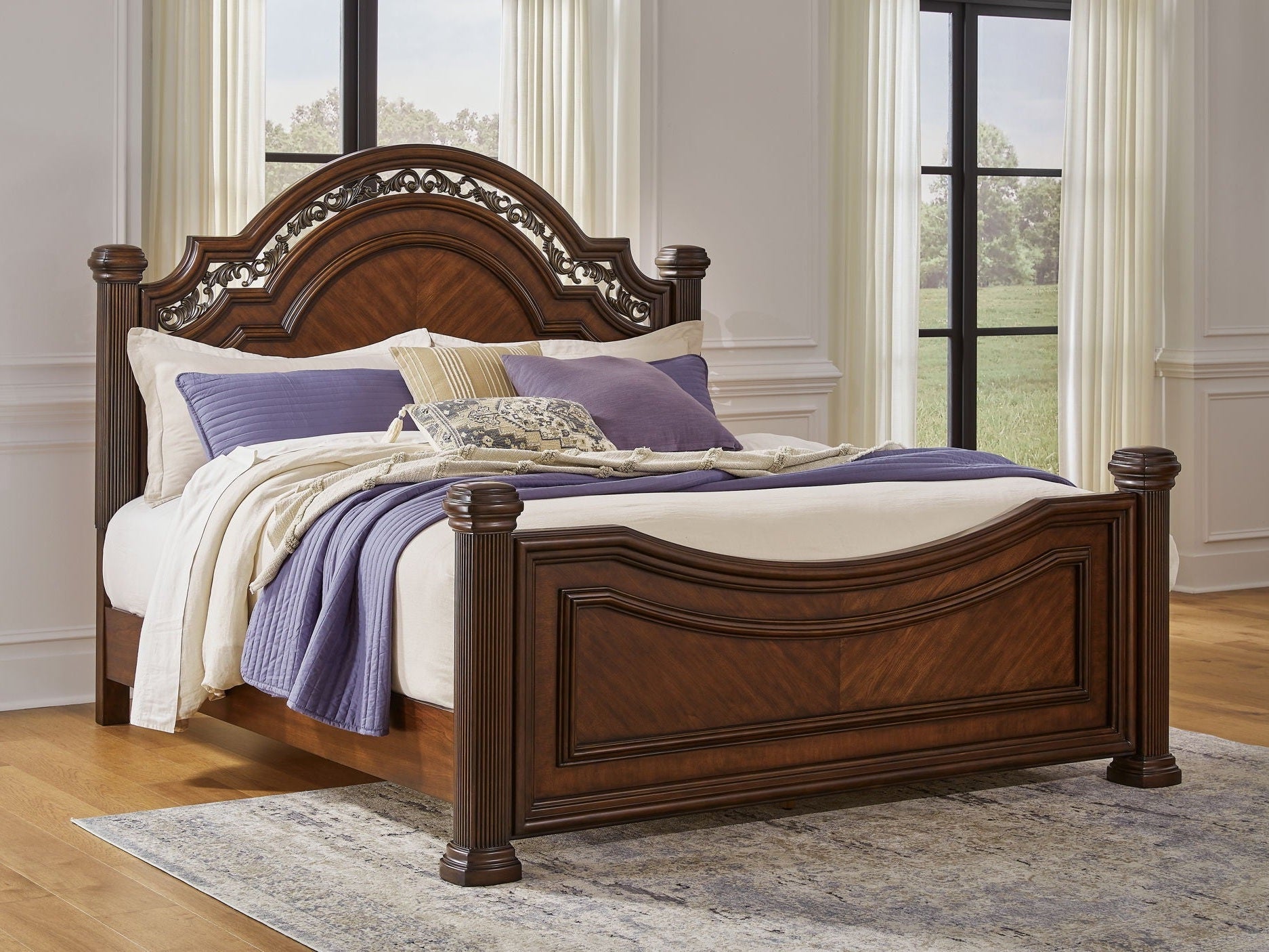 Lavinton - Poster Bed