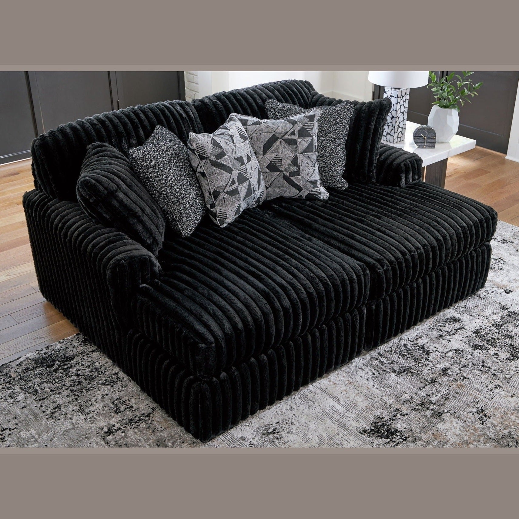 Midnight-Madness - Sectional
