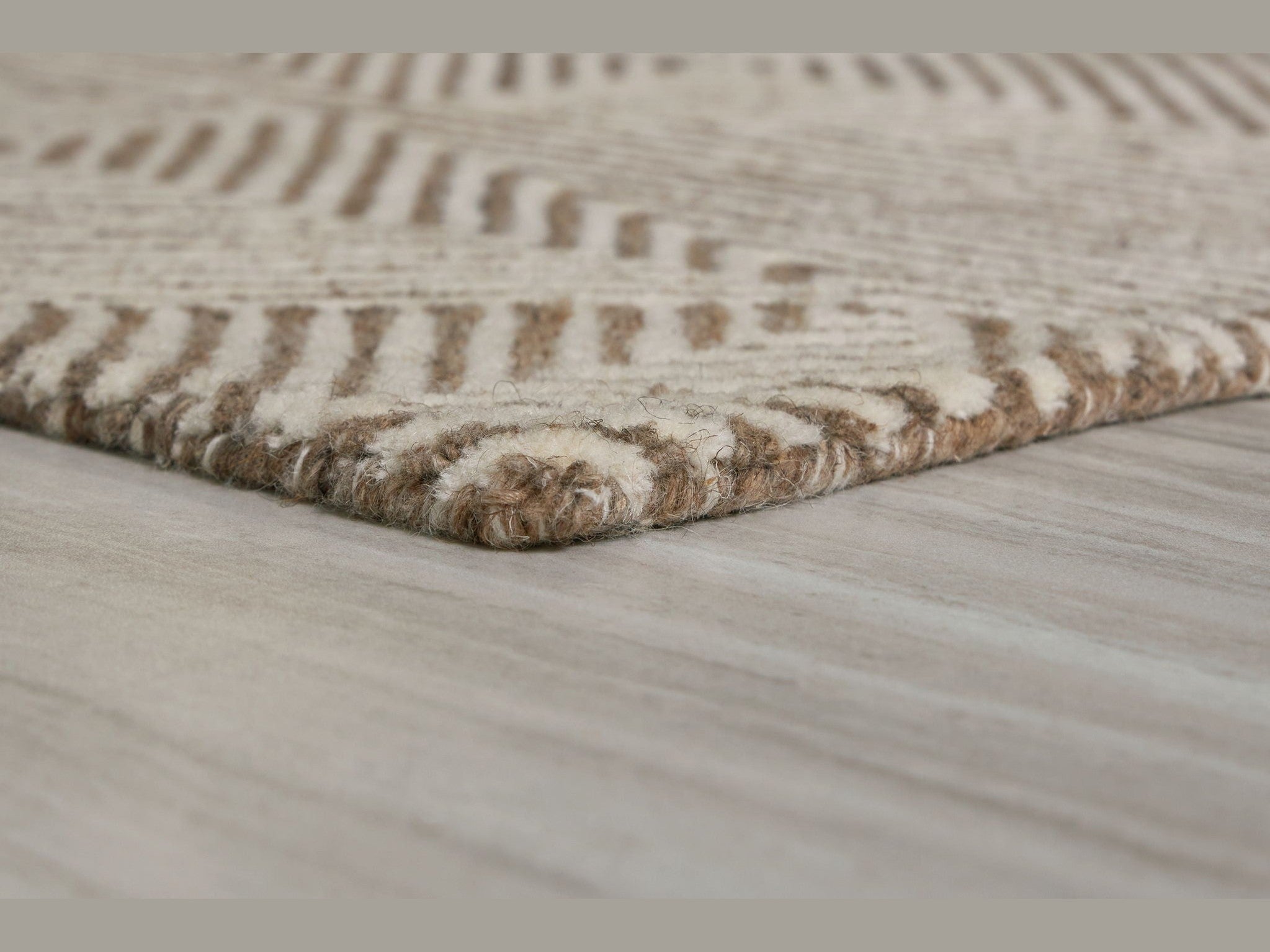 Jadott - Rug