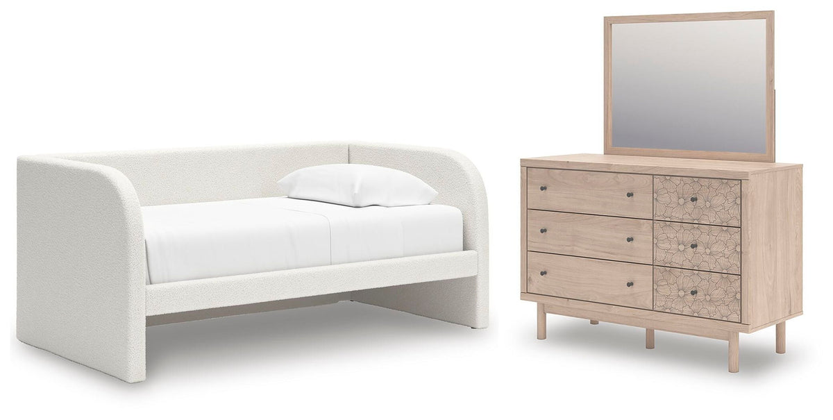 Arloster - Upholstered Day Bed Set