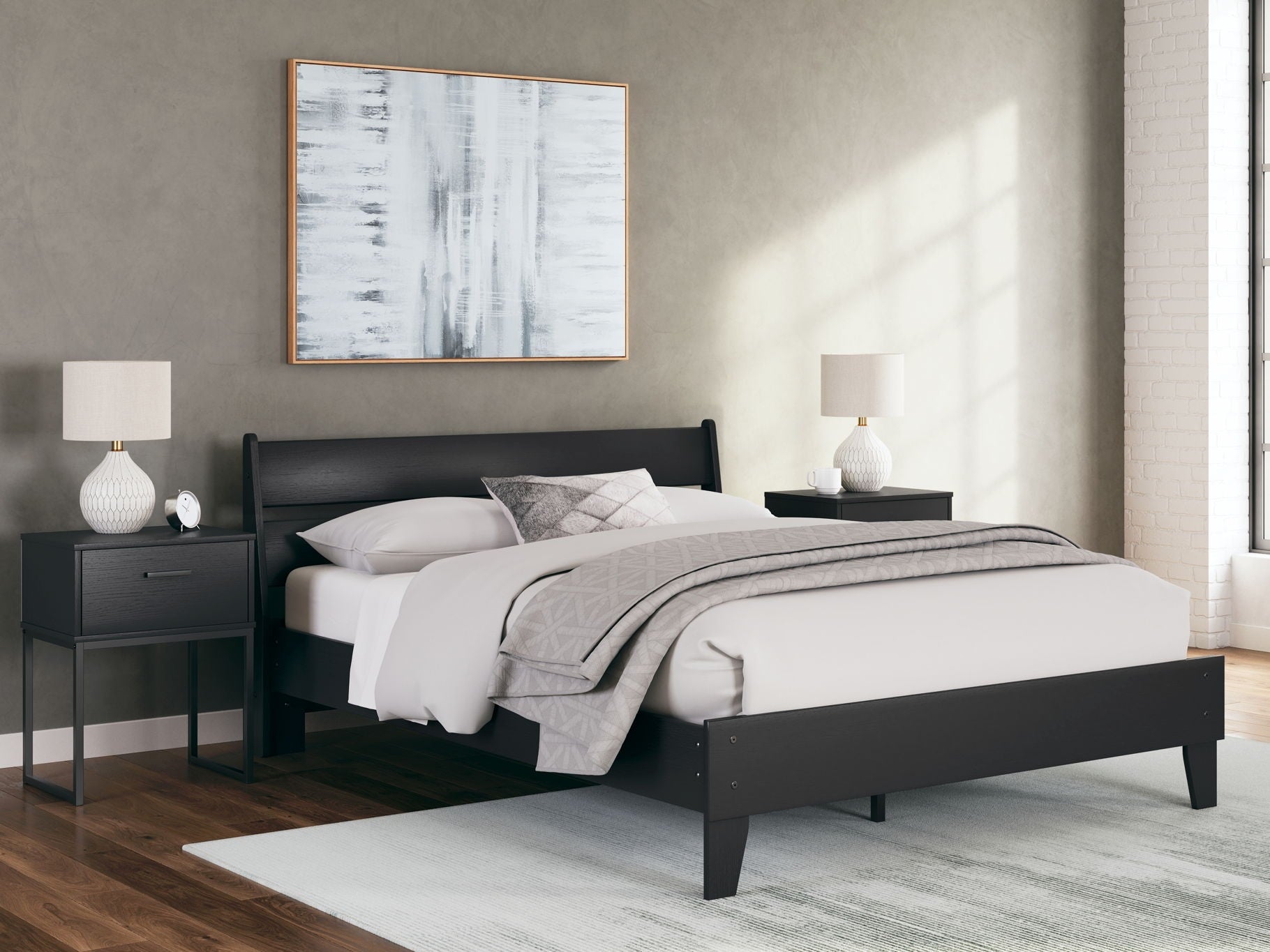 Socalle - Panel Platform Bed