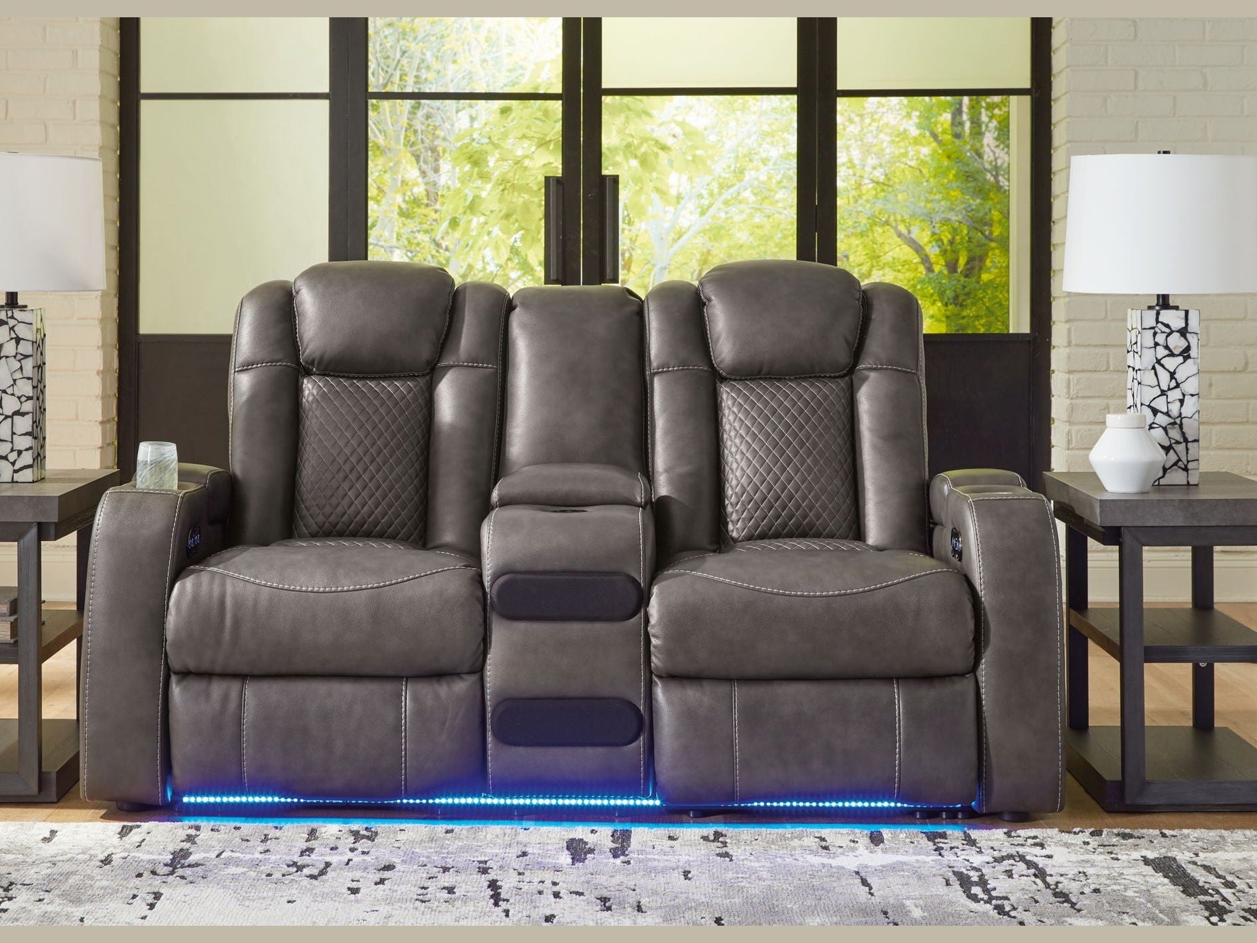 Fyne-dyme - Power Reclining Loveseat With Console/Adj Hdrst