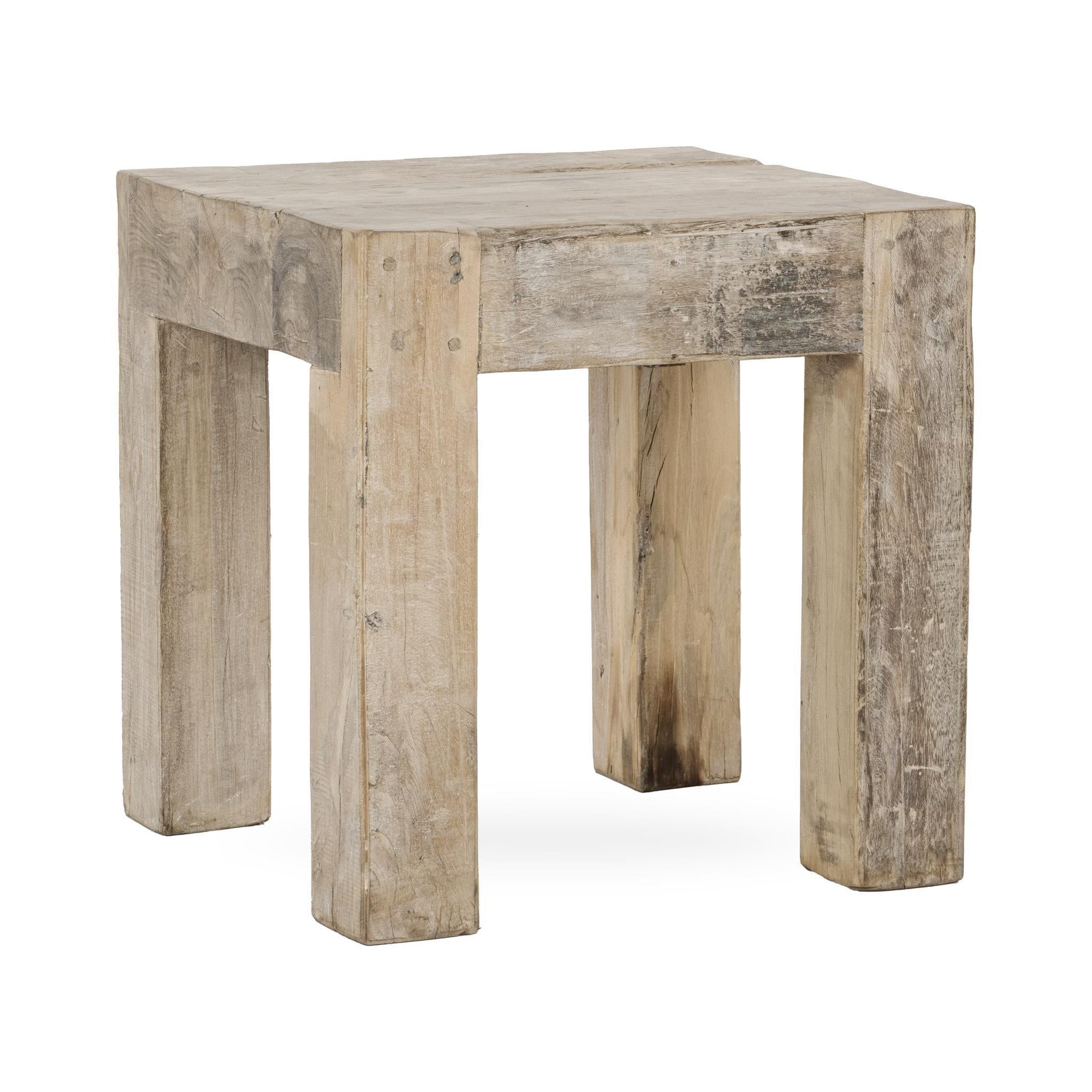 Giza - Table