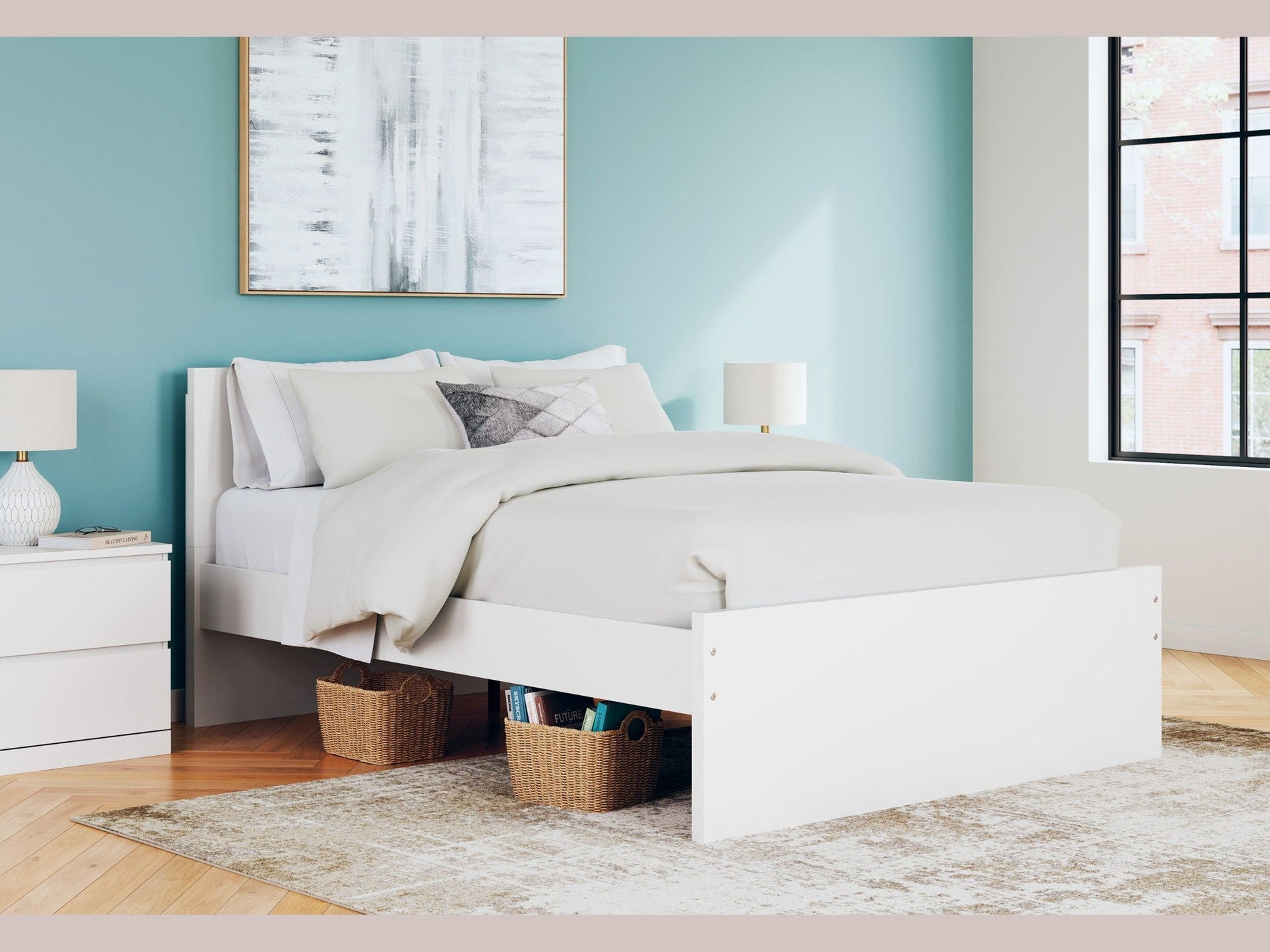 Onita - Panel Platform Bed