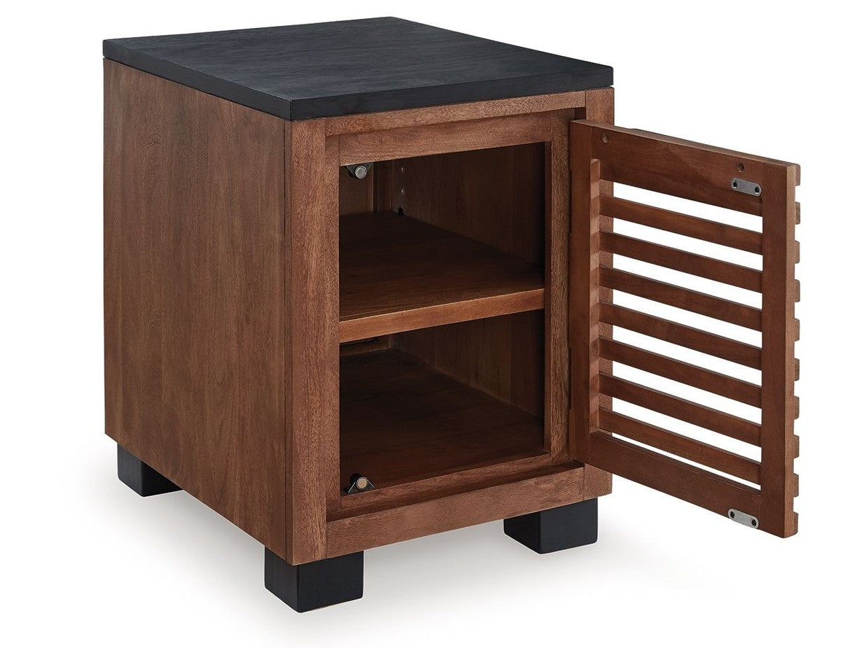 Kallari - Chair Side End Table - Warm Brown / Black