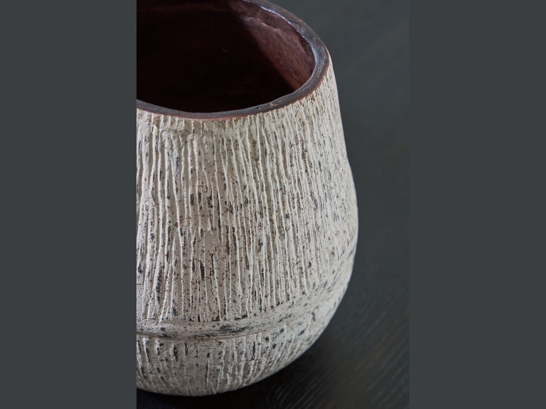 Claymount - Vase