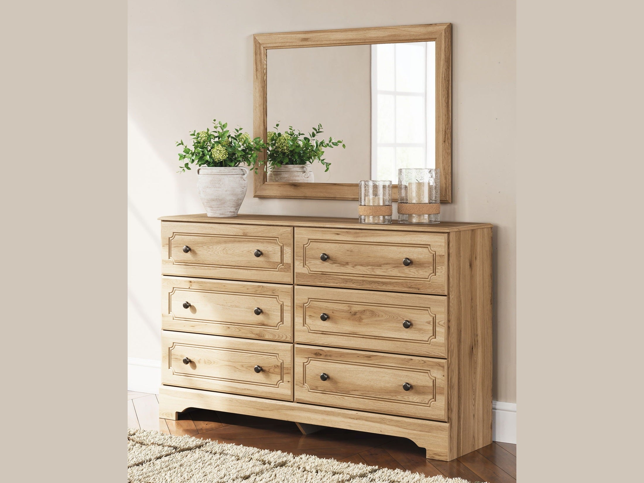 Galletyn - Panel Bedroom Set