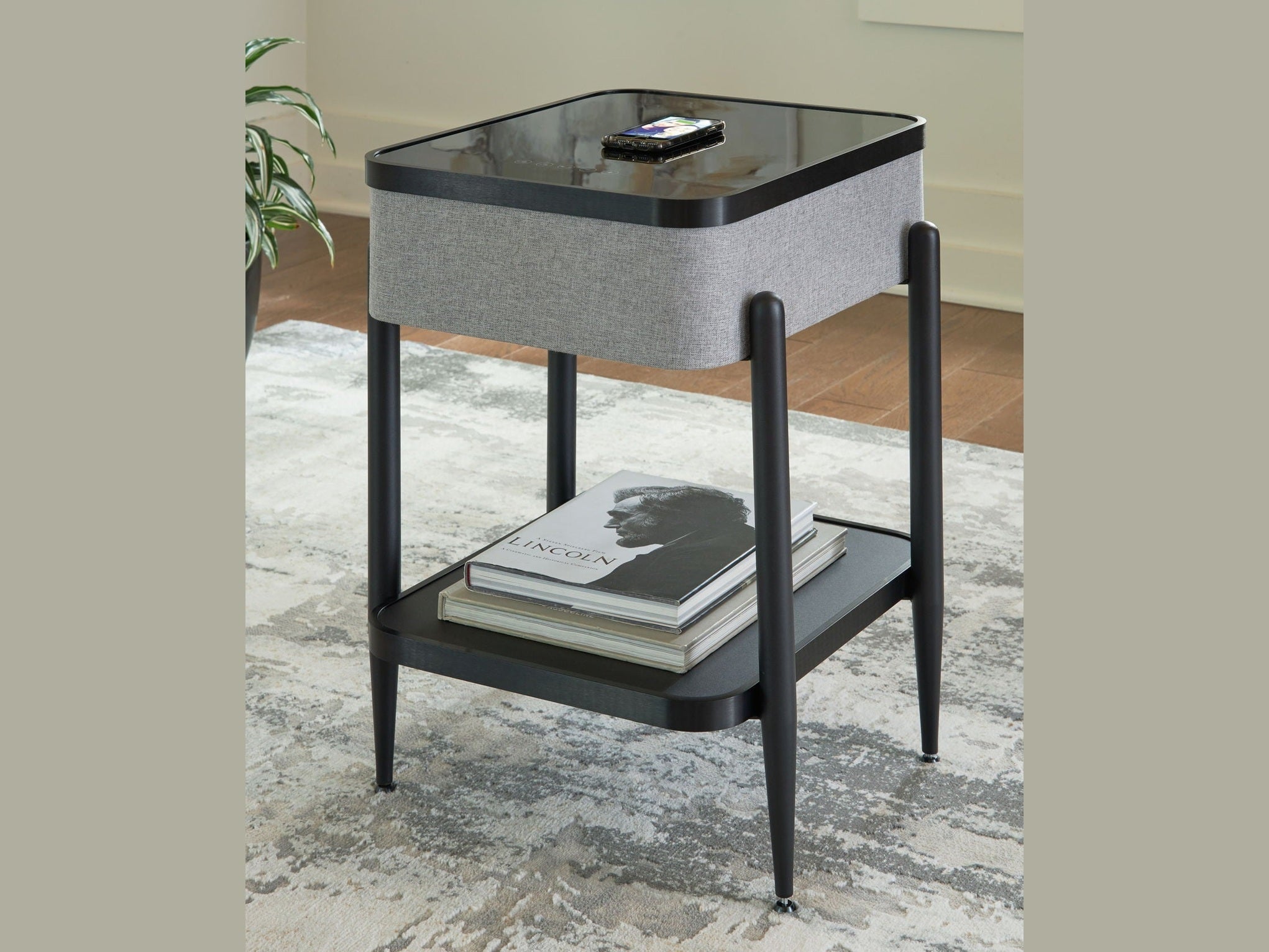 Jorvalee - Accent Table with Speaker - Gray / Black