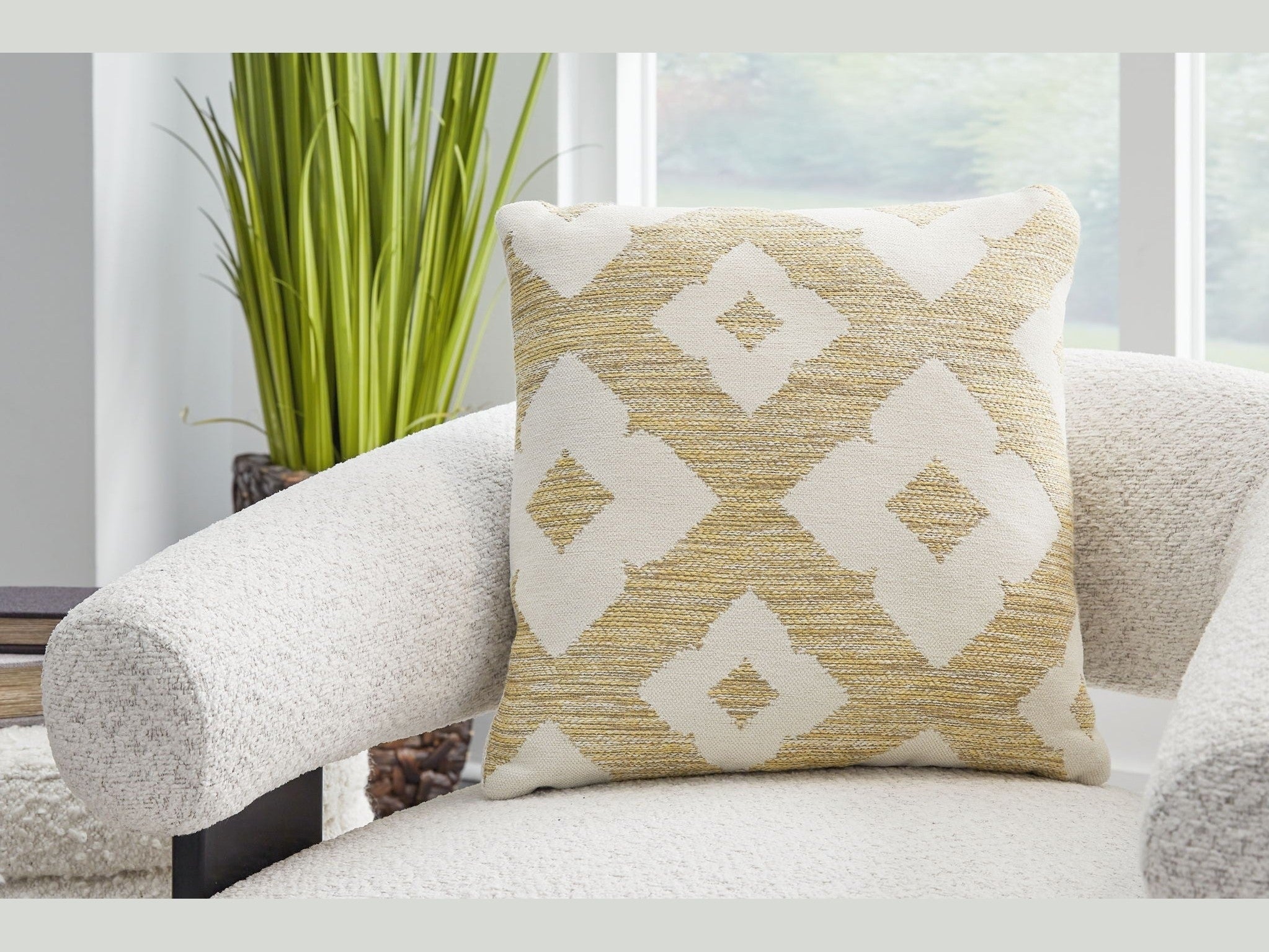 Brockner Next-Gen Nuvella - Pillow