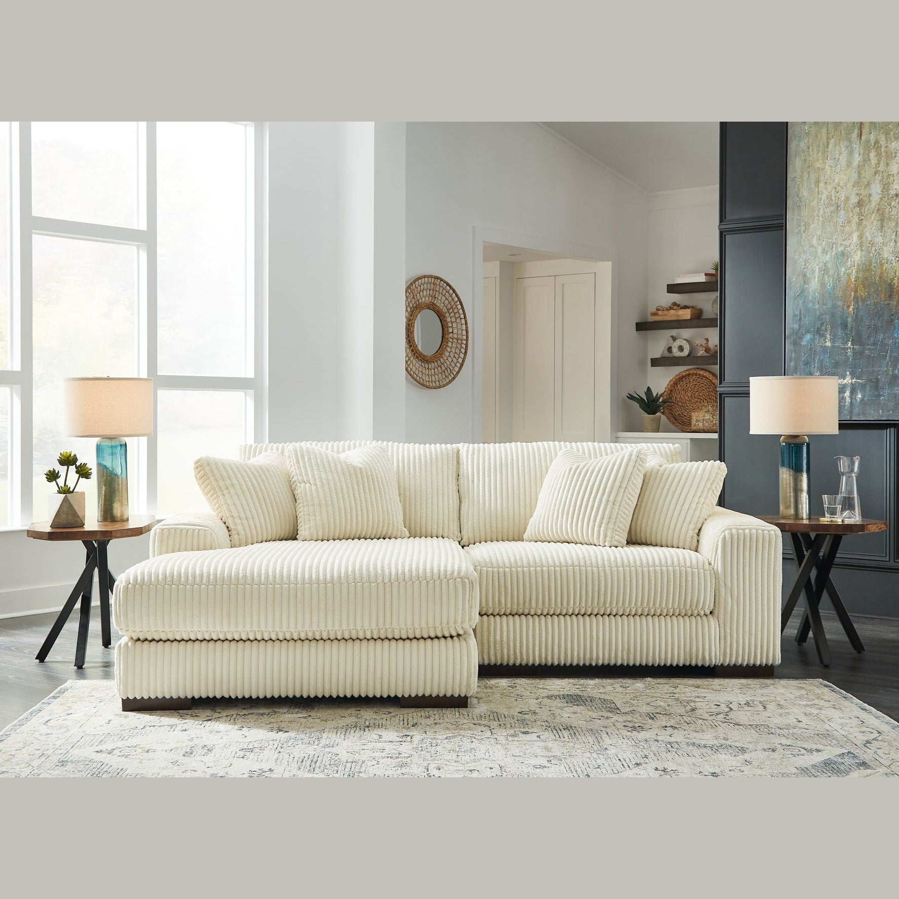 Lindyn - Sectional