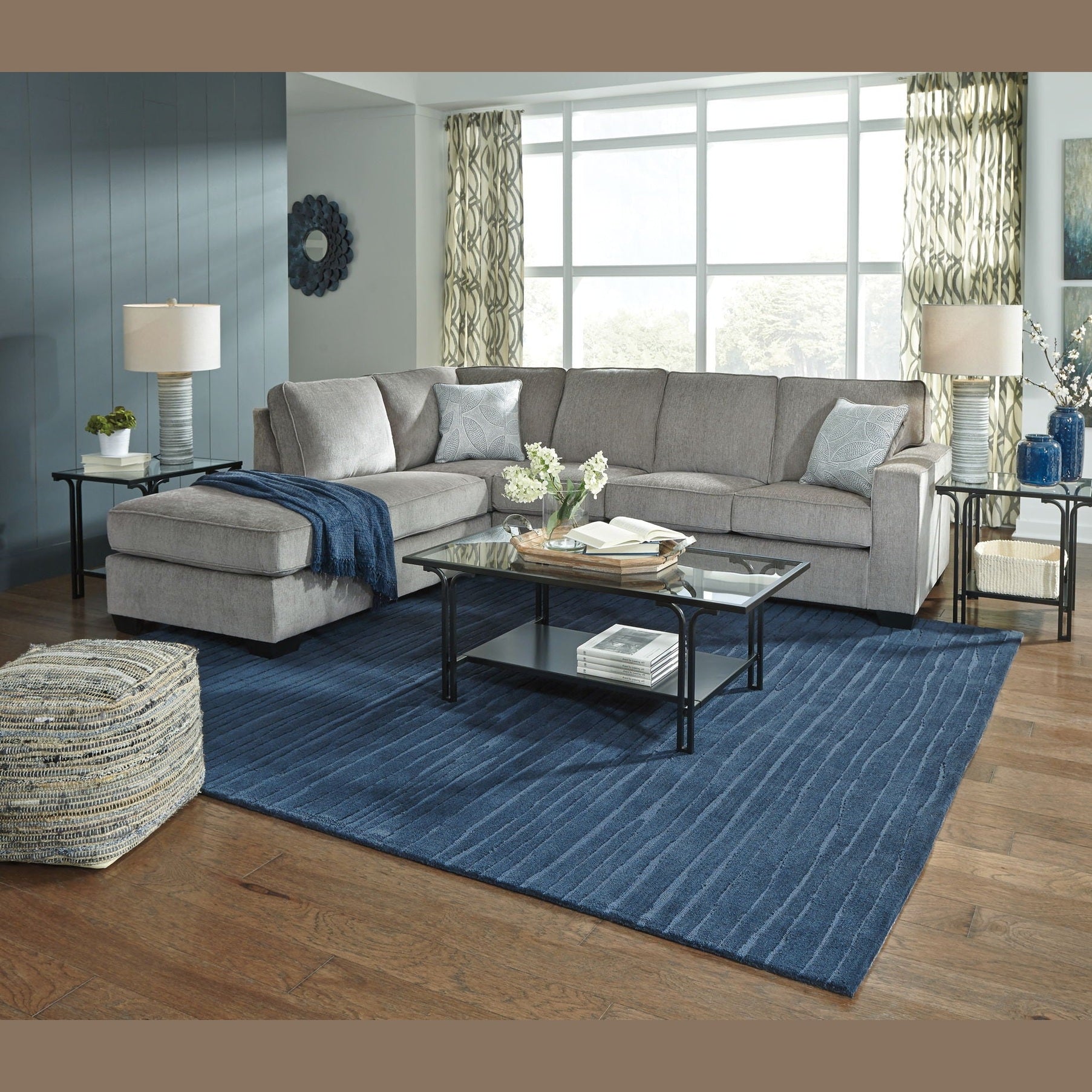 Altari - Sectional With Chaise