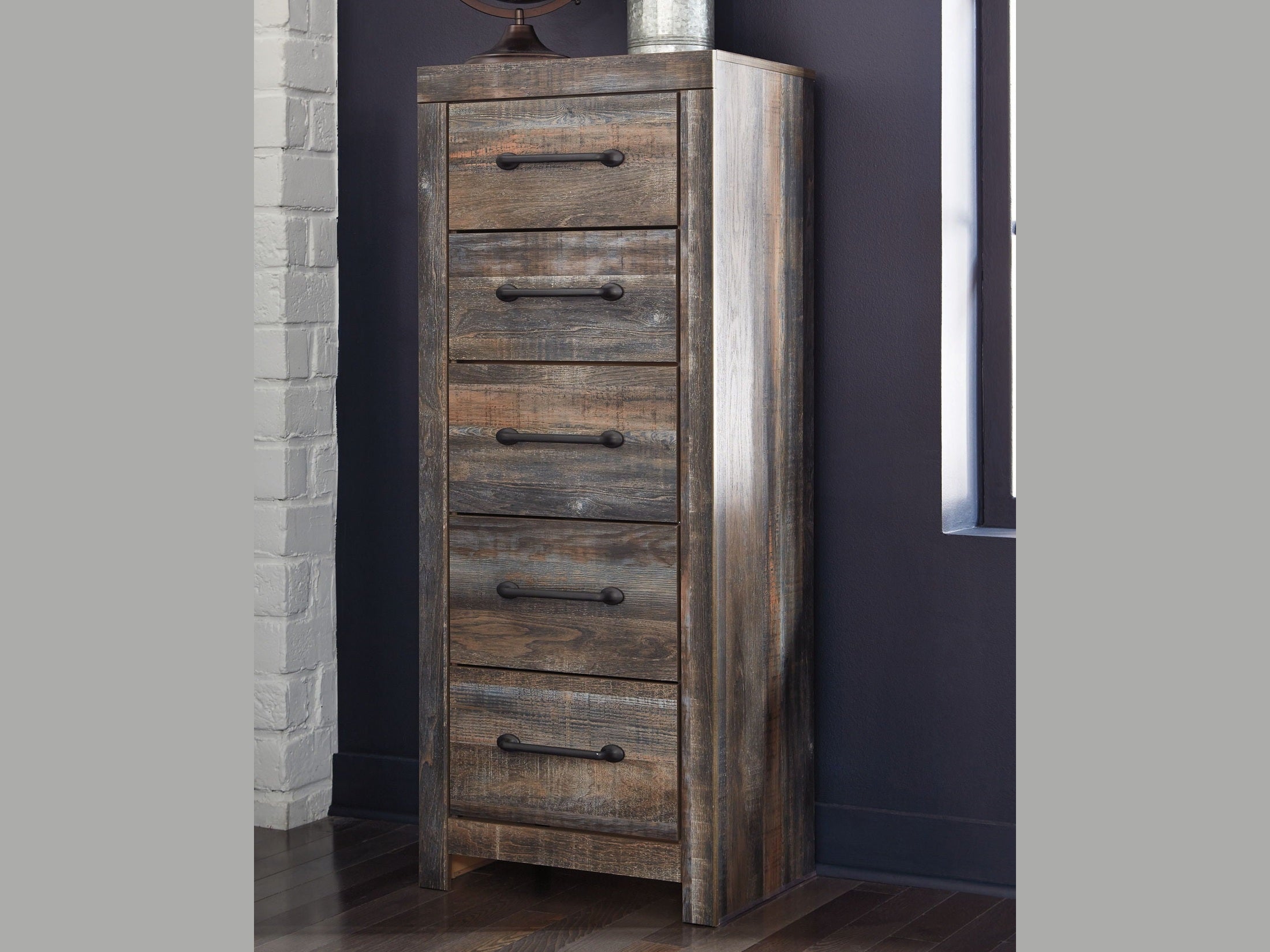 Drystan - Narrow Chest - Brown / Beige
