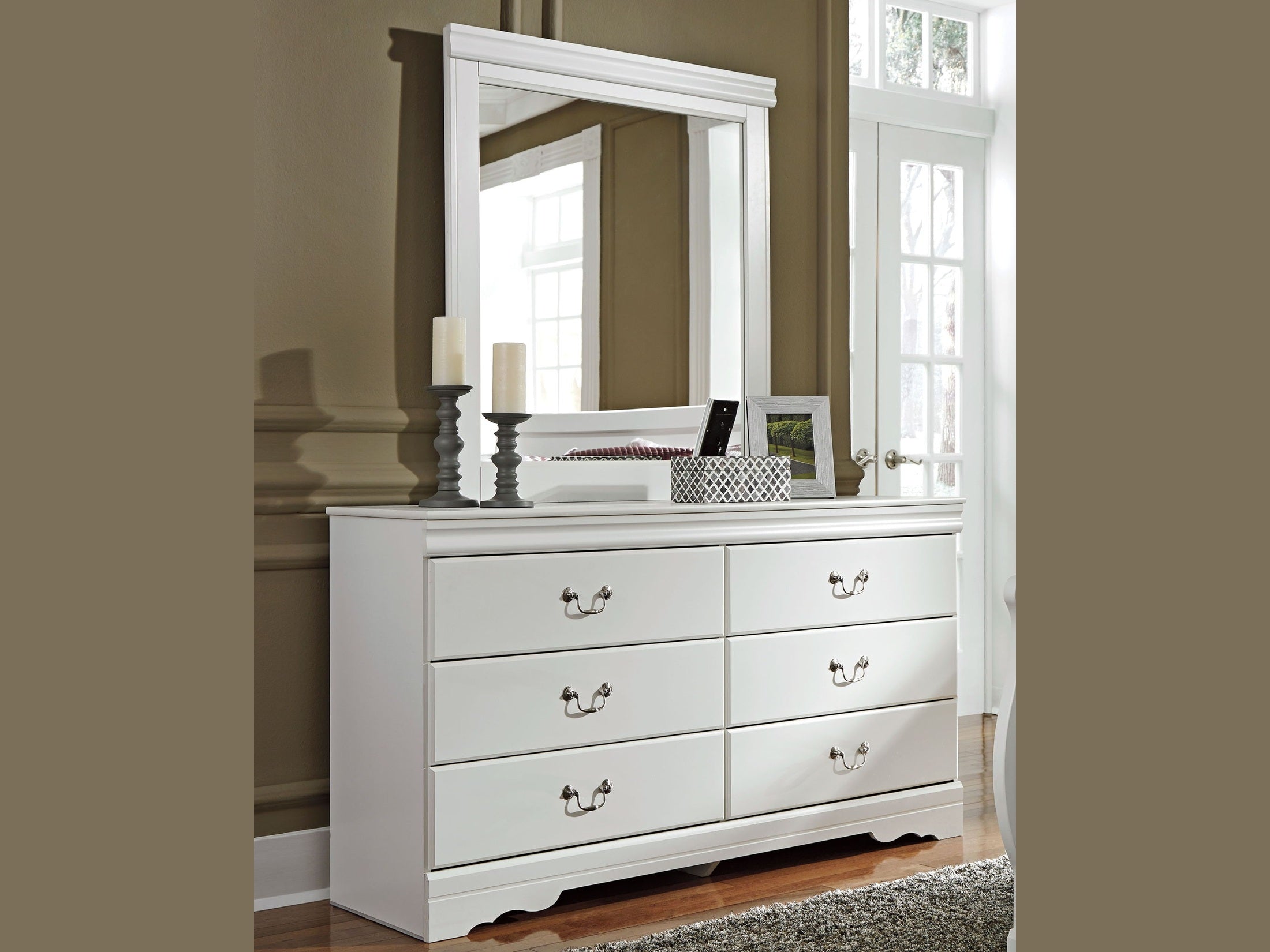 Anarasia - Sleigh Bed Set